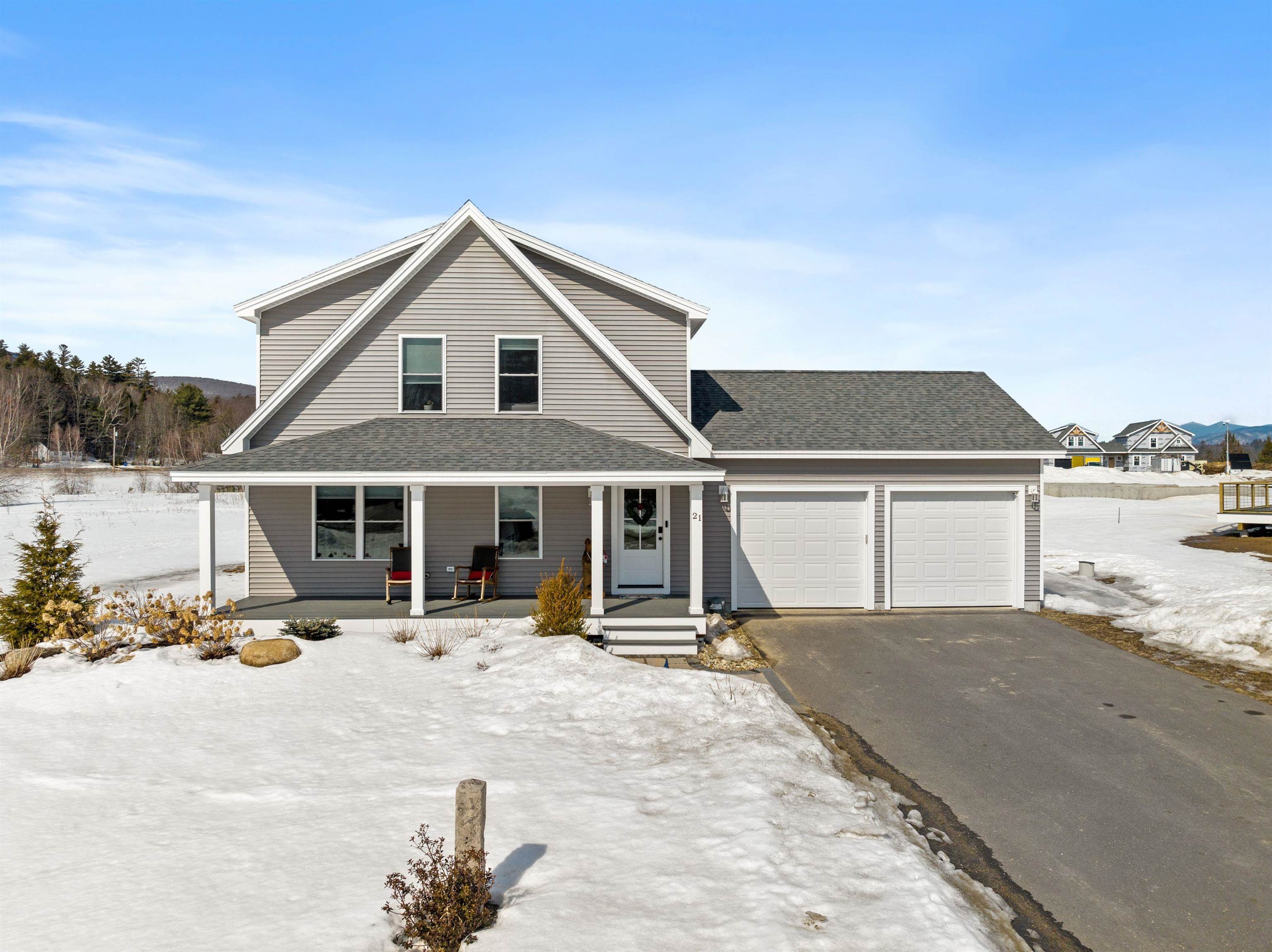 21 Melina's Way Property Photo