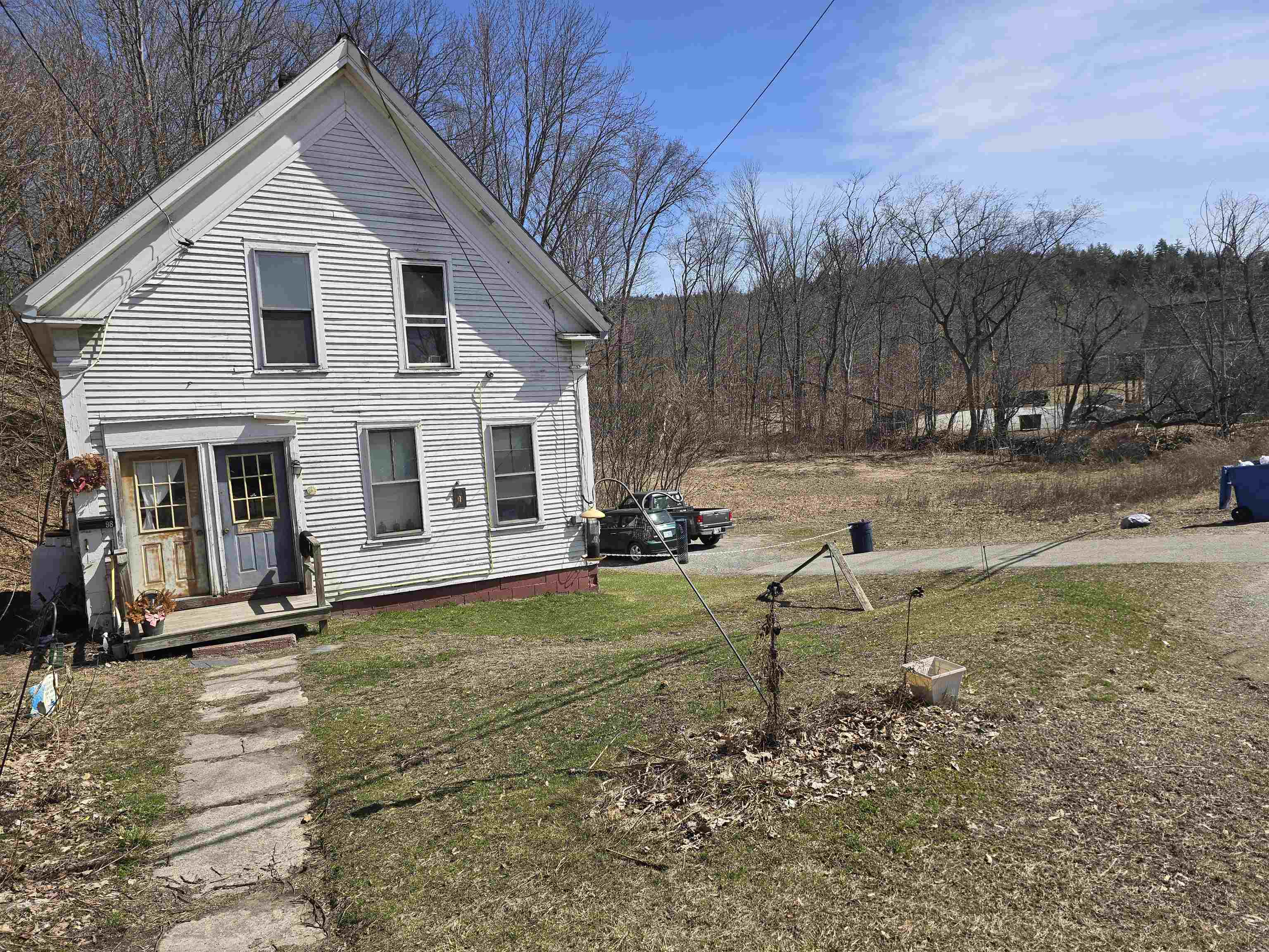 98 & 102 Washington Street Property Photo 5