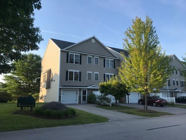301 Southfield Lane Property Photo