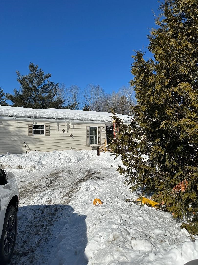 180 Village View Heights Property Photo