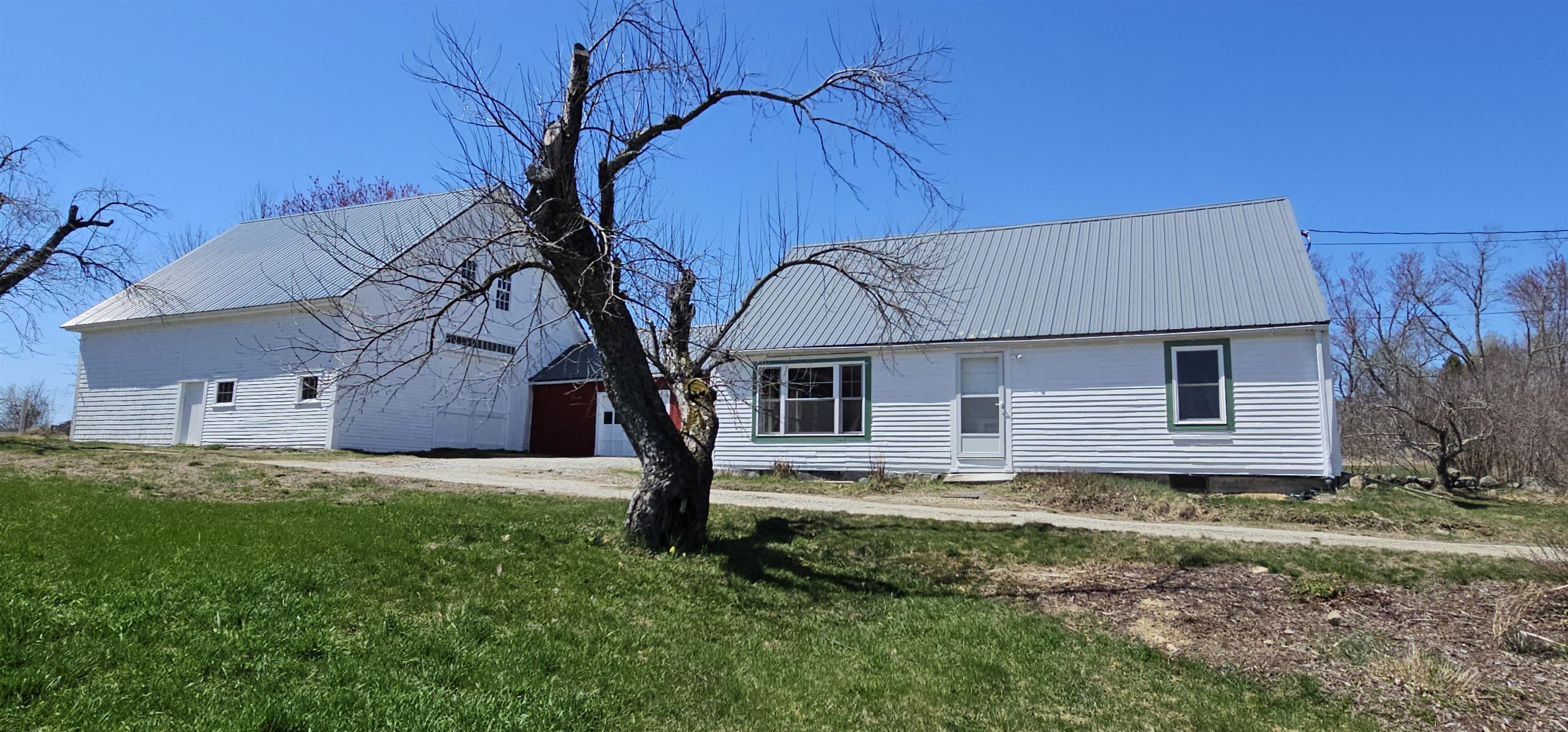 82 Kenney Road Property Photo