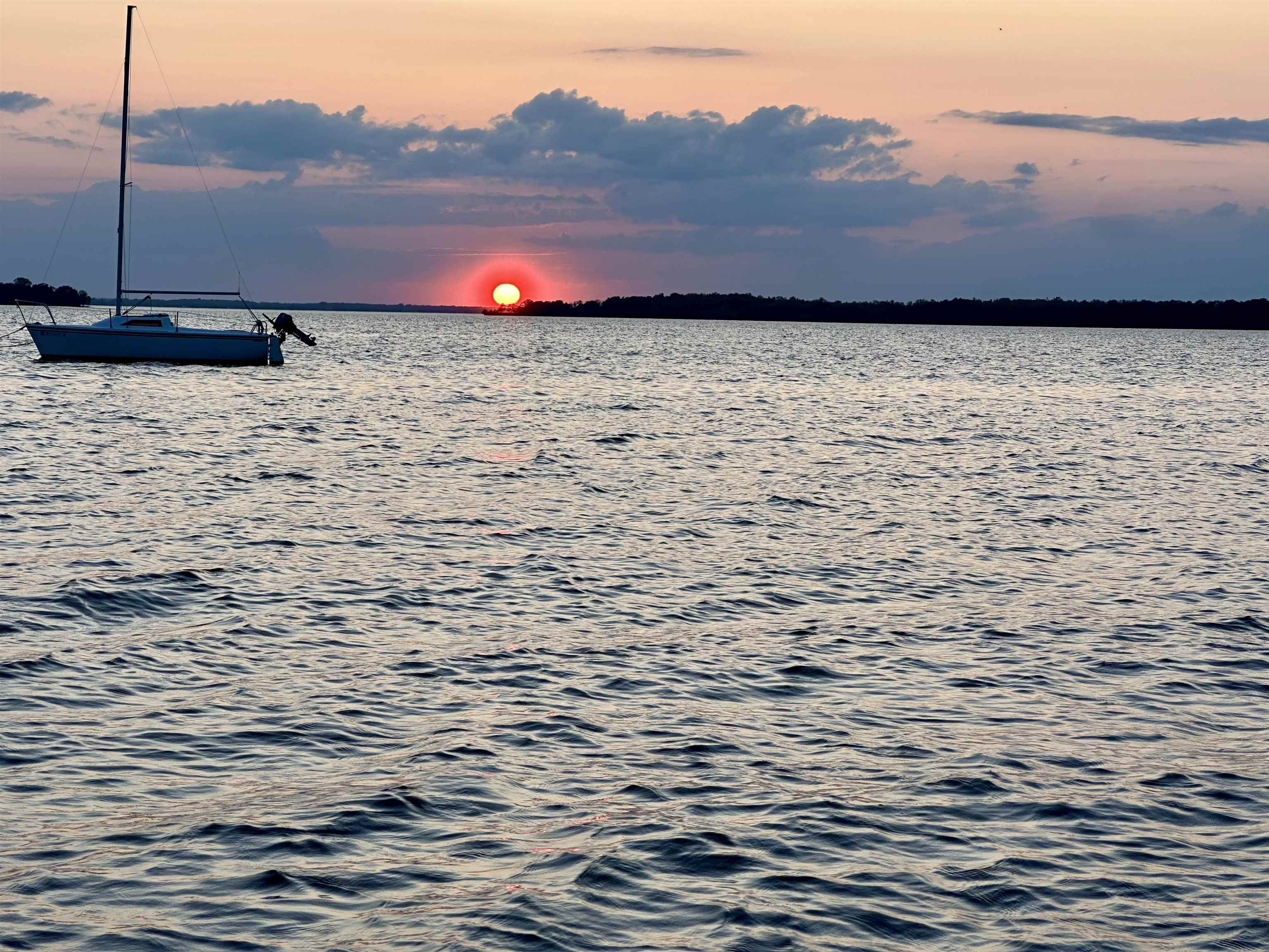 302 Ledge Hill Drive Property Photo 58