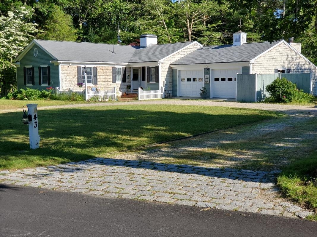 Cotuit Real Estate Listings Main Image