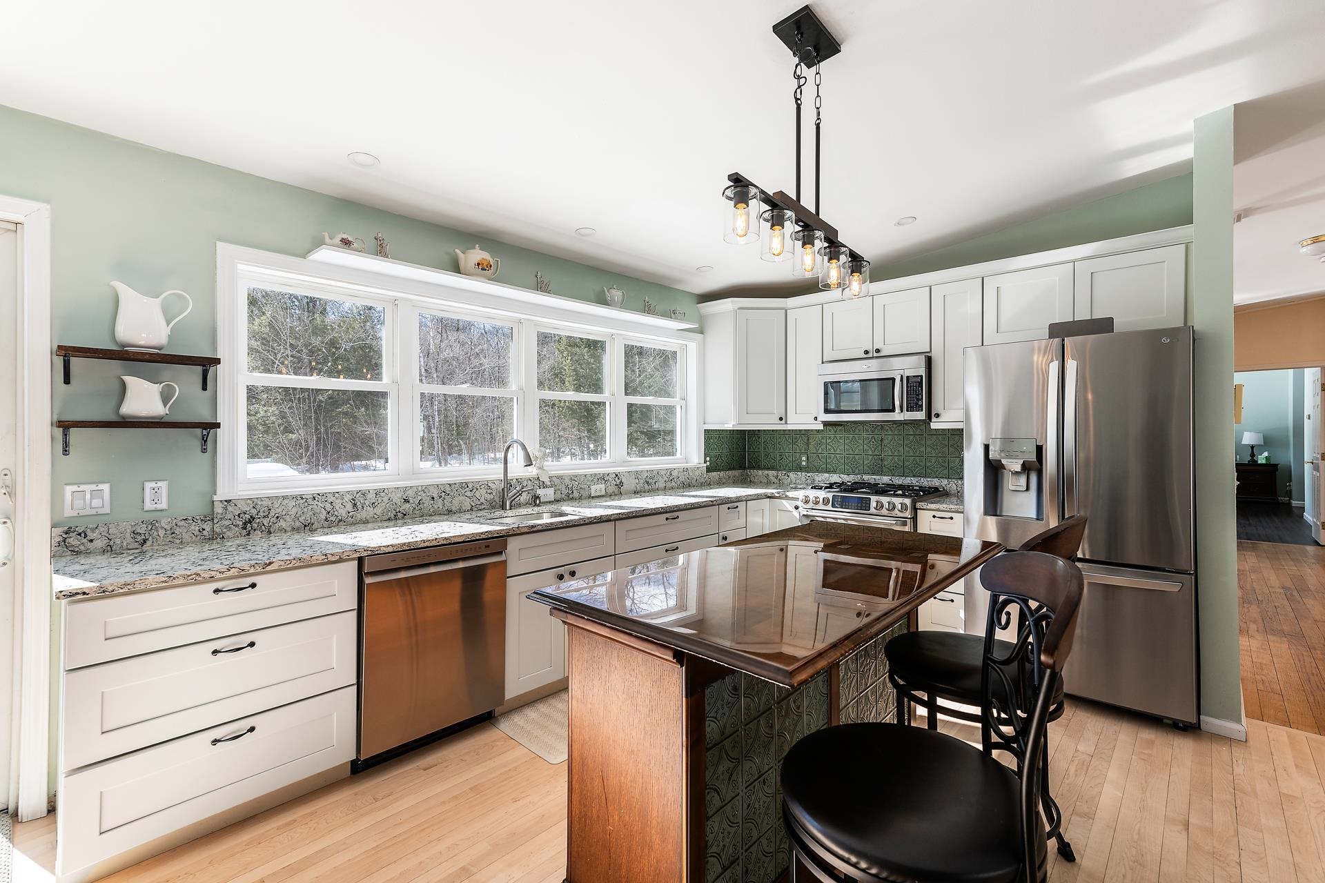 22 Fox Hollow Road Property Photo