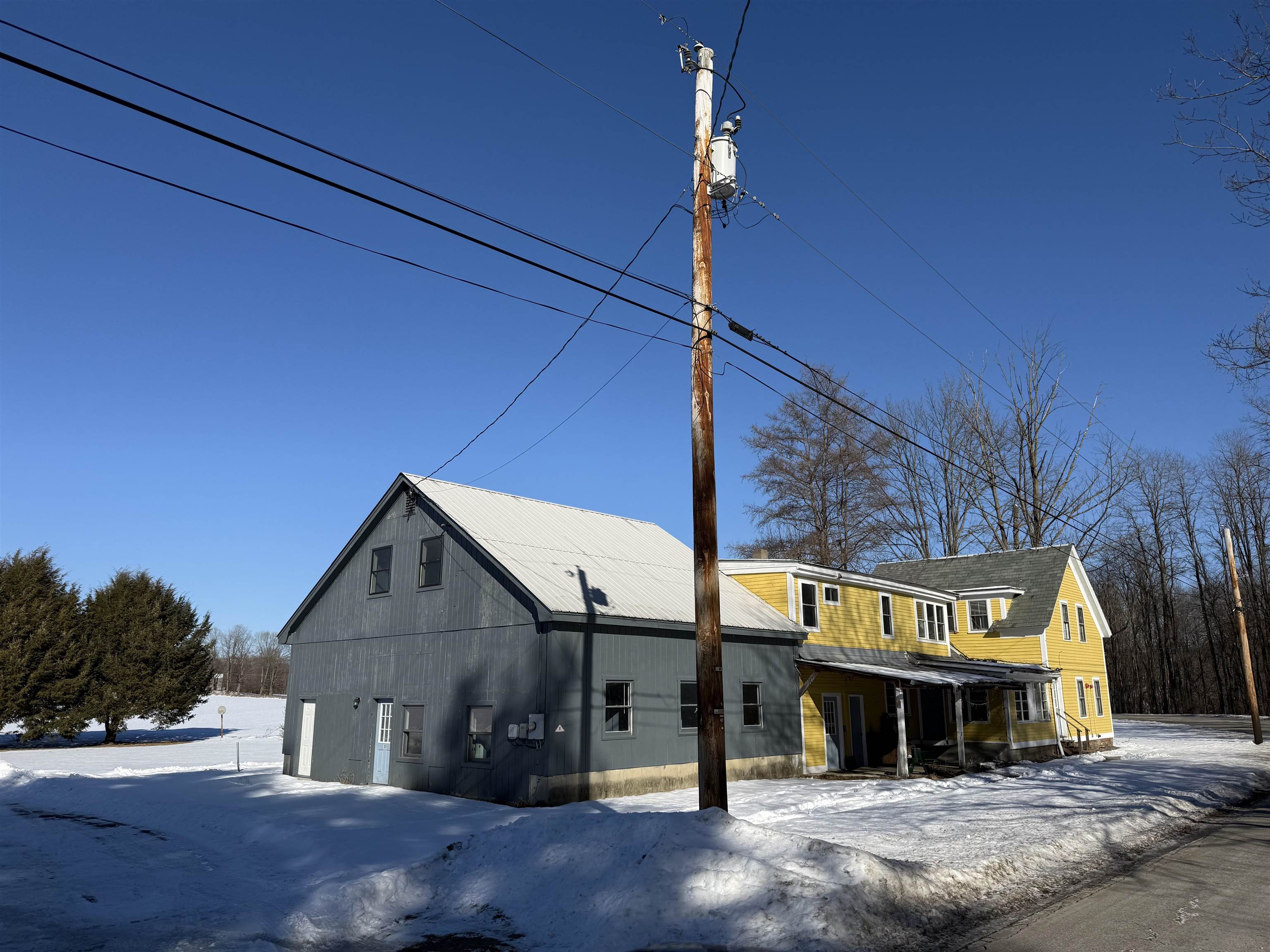 601 River Road Property Photo