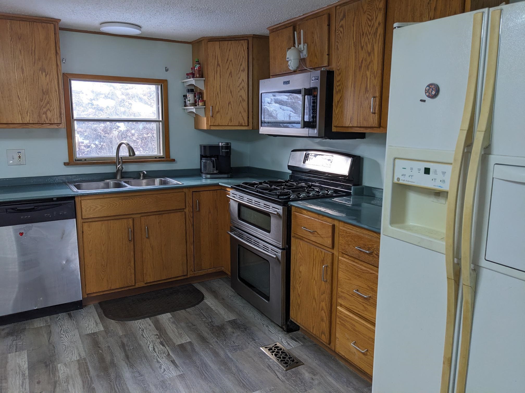 238/266 South Main Street Property Photo 1