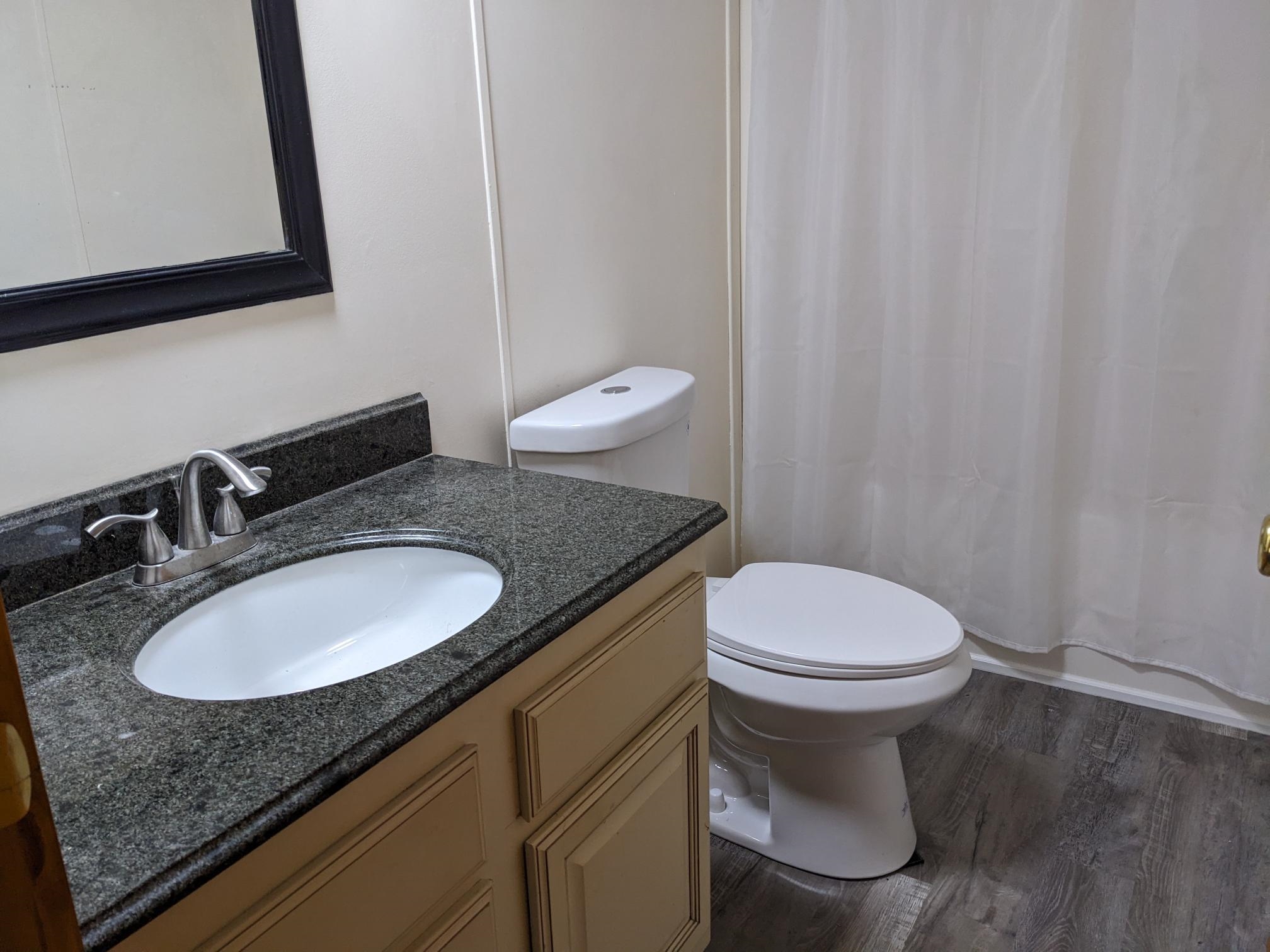 238/266 South Main Street Property Photo 30