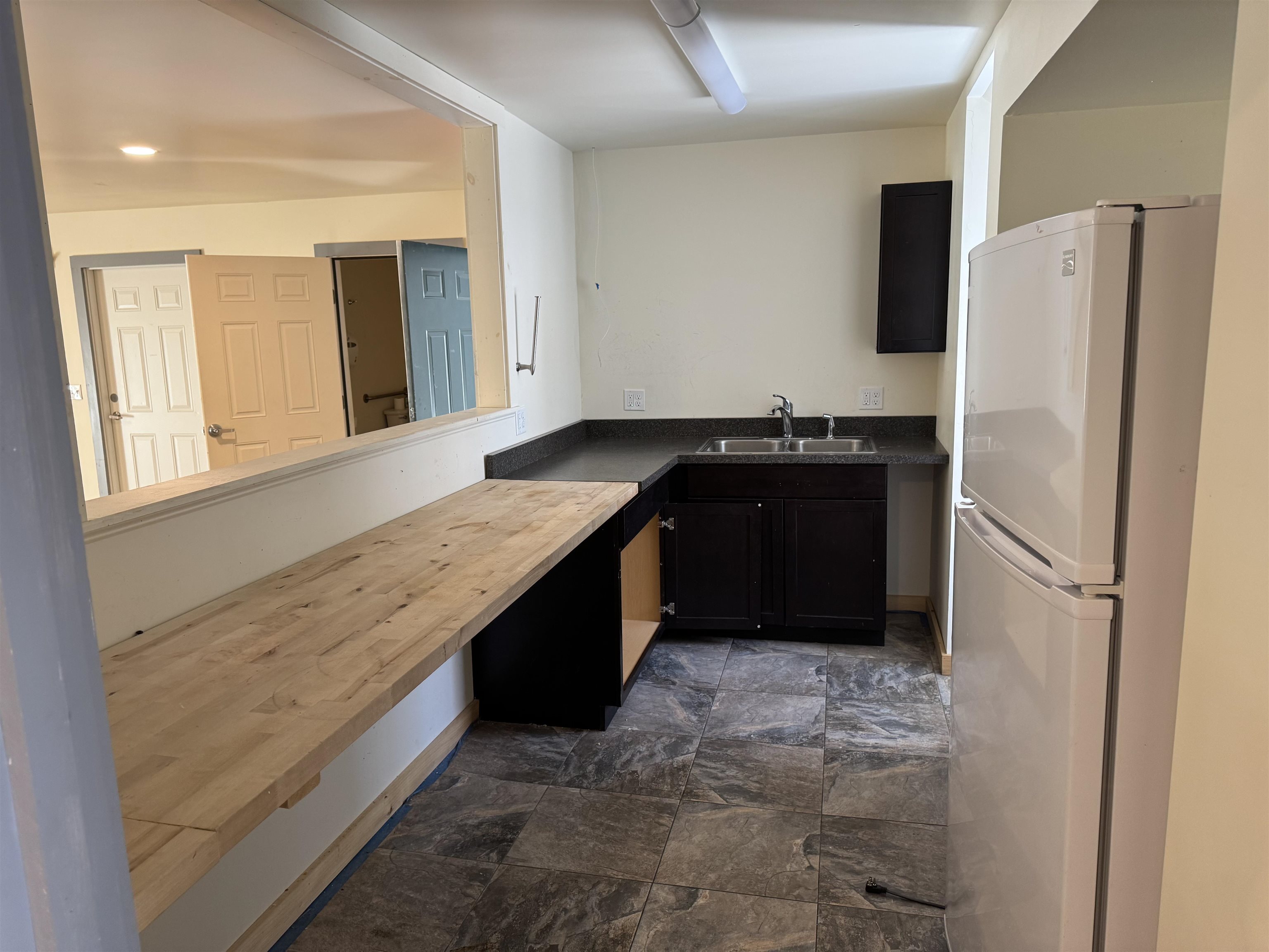 26 Union Street Property Photo 9