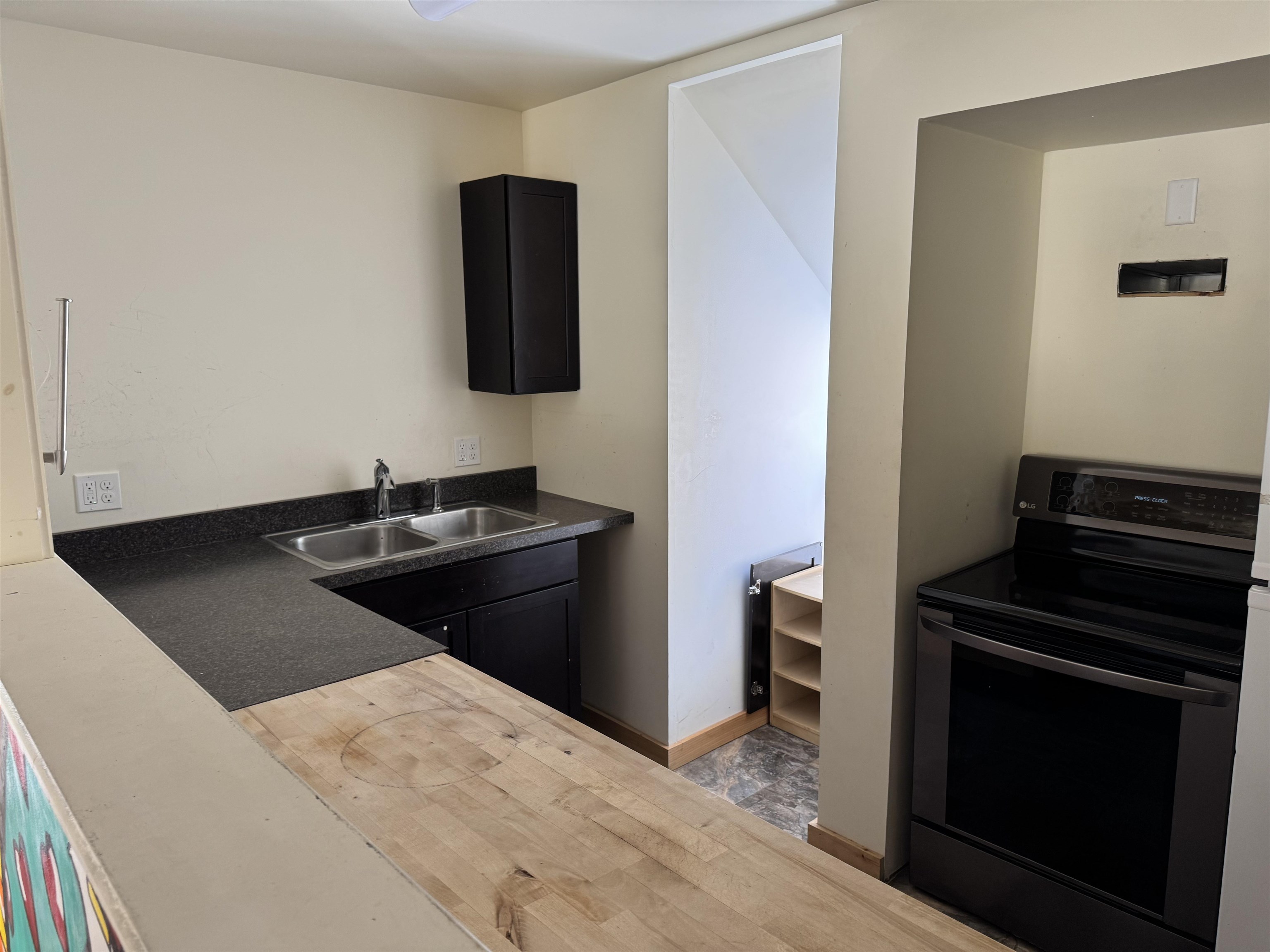 26 Union Street Property Photo 10