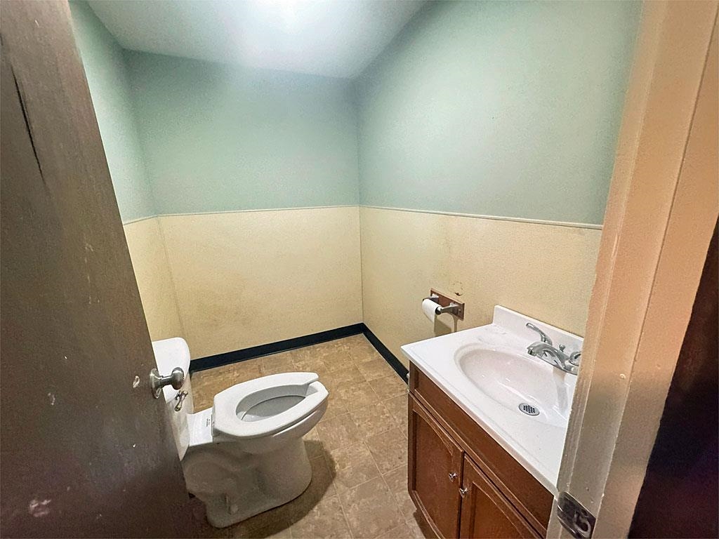 48 South Main Street Property Photo 12