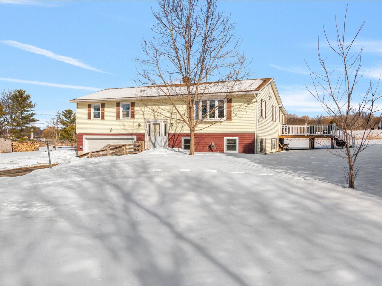Crosby Farms Real Estate Listings Main Image