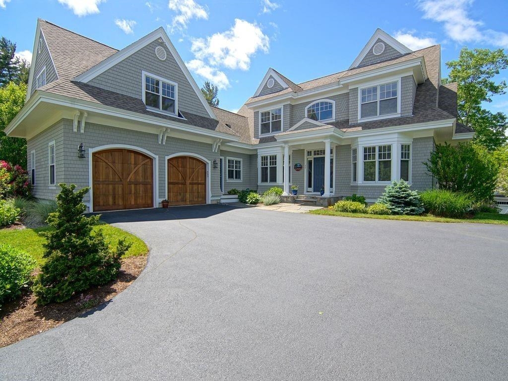 New Castle Real Estate Listings Main Image