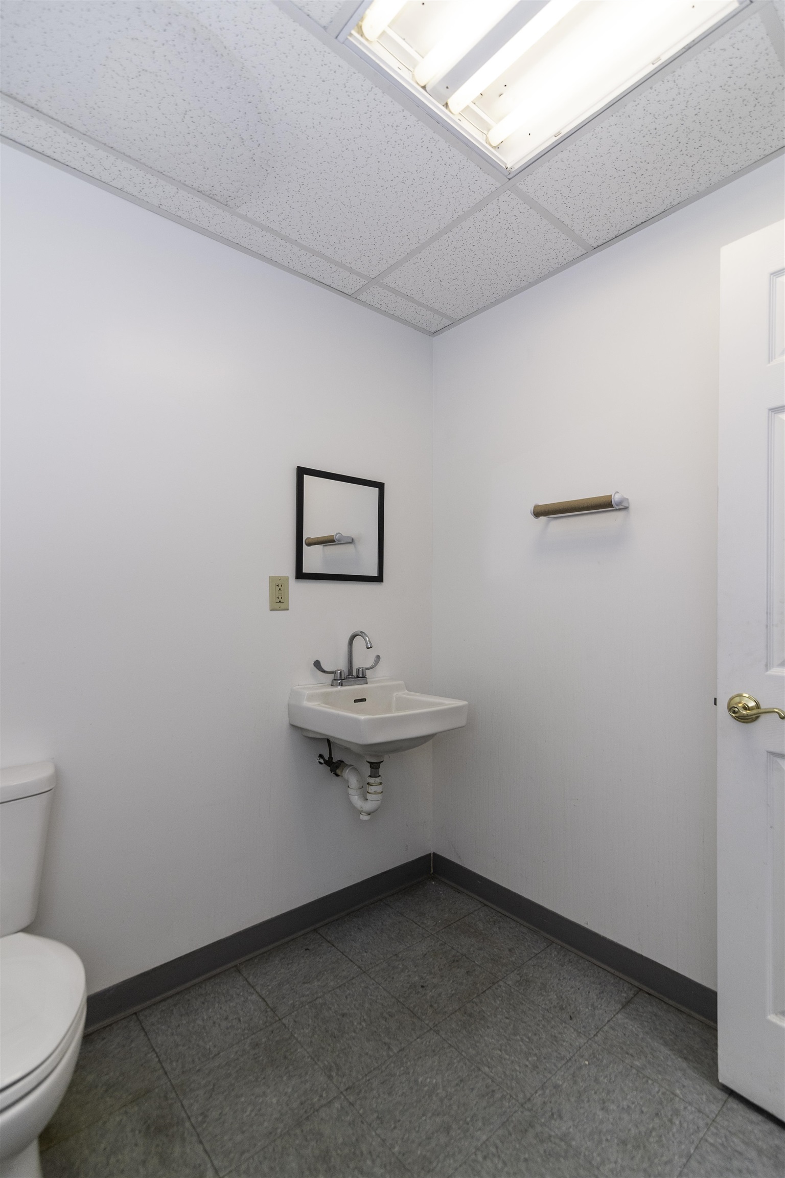 4 Wilder Drive 10d Property Photo 8