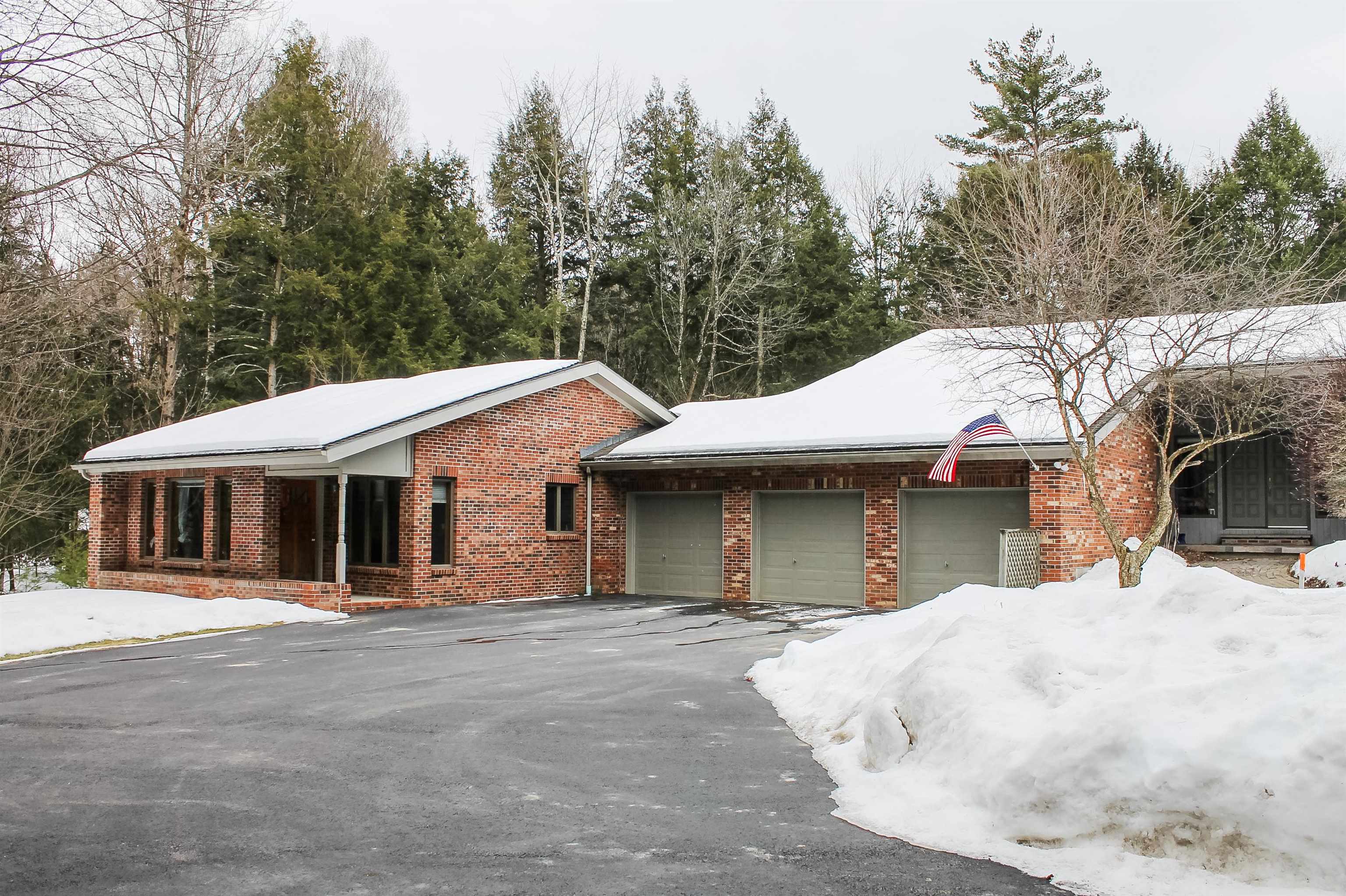 284 Chimney Hill Drive Property Photo