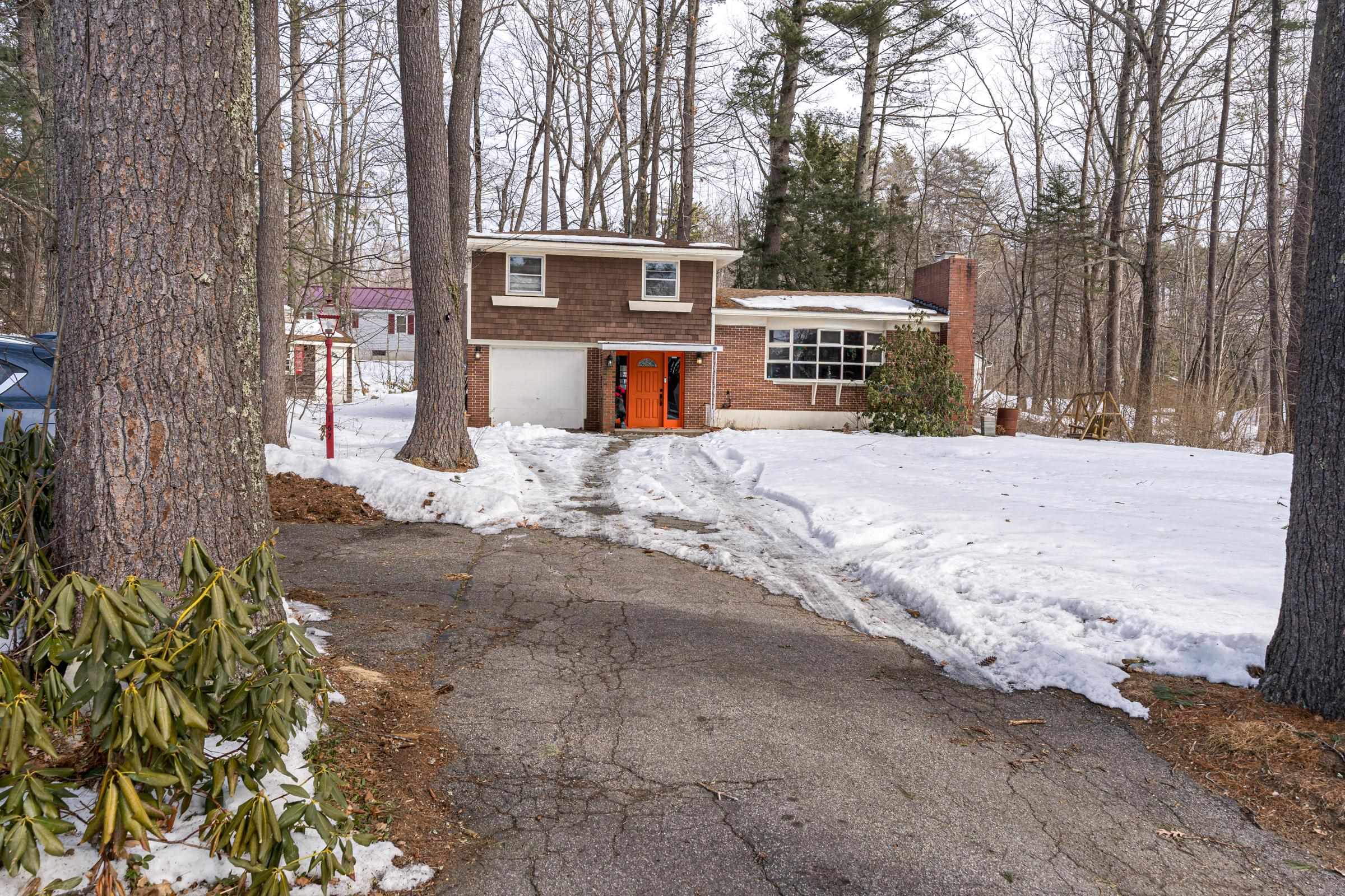167 West High Street Property Photo