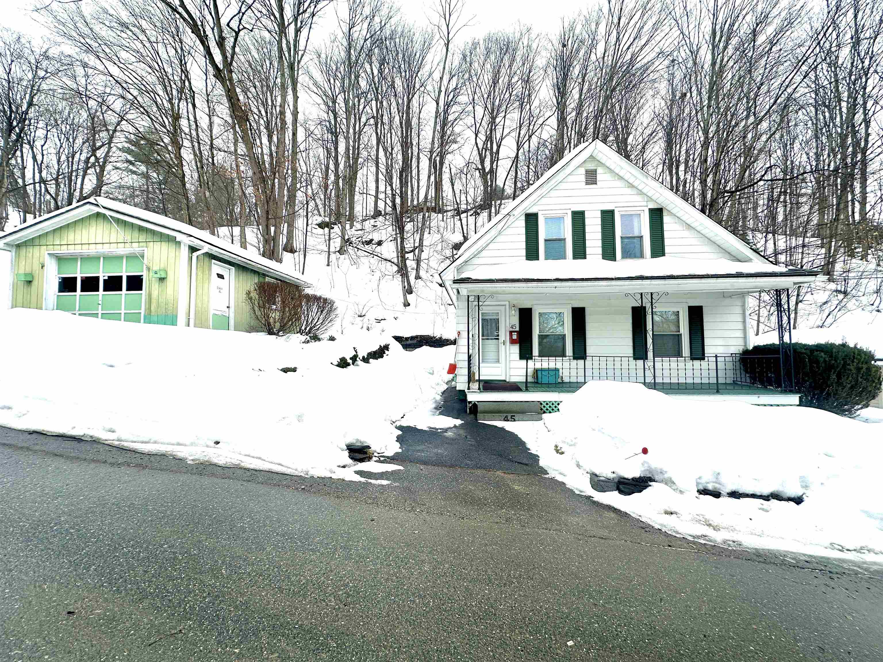 45 Fortney Place Property Photo