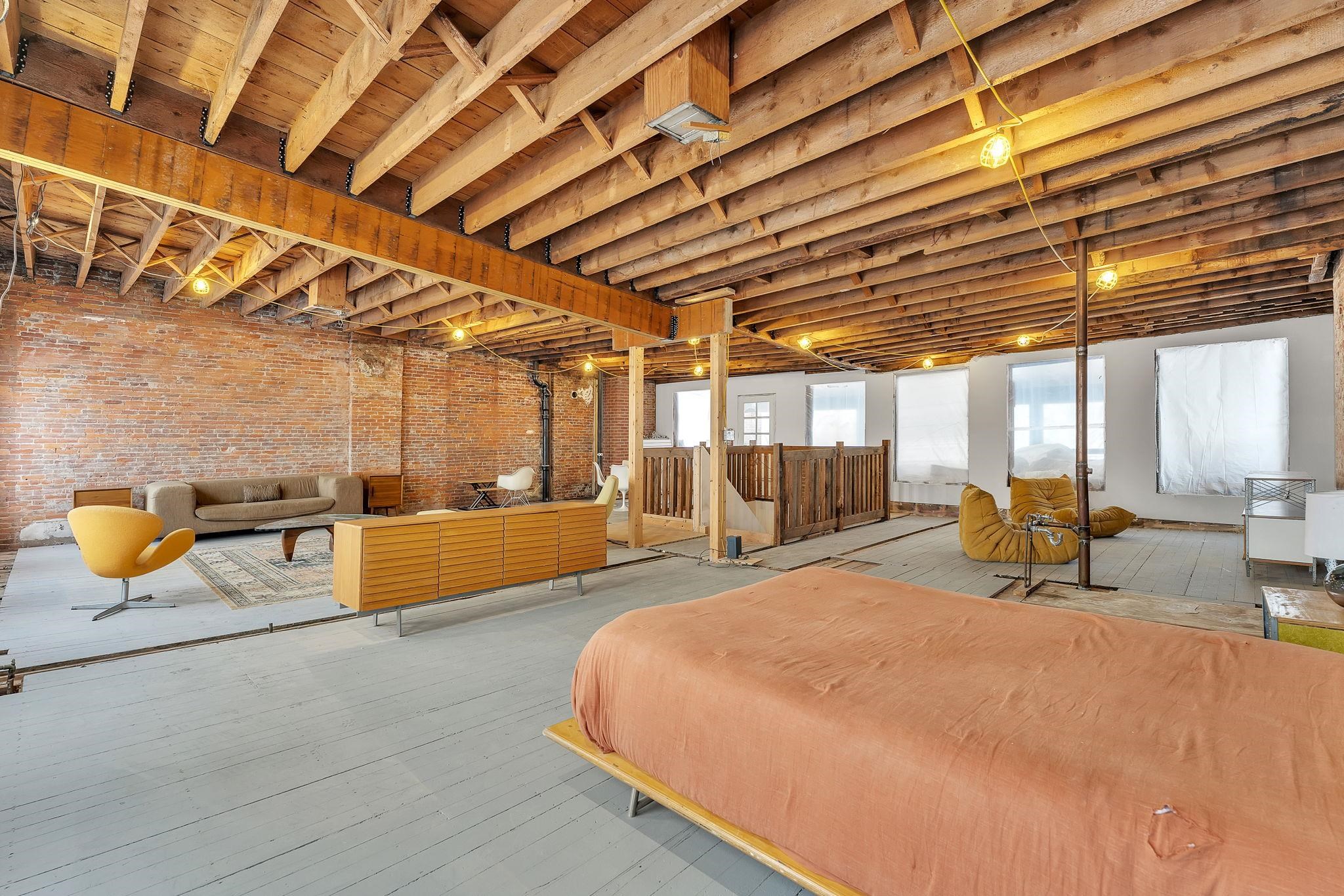 15 Central Street Property Photo 31