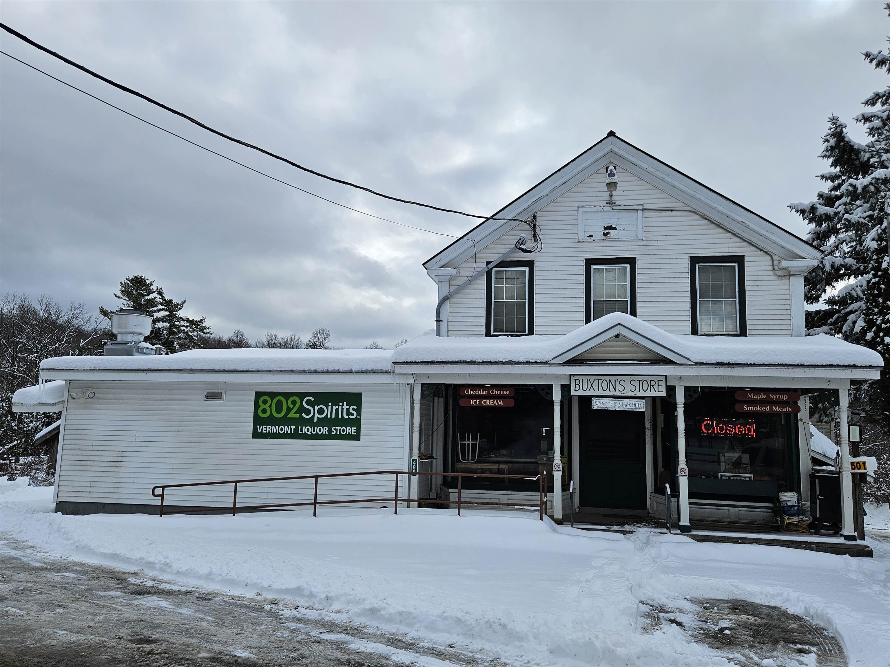 499 Main Street Property Photo