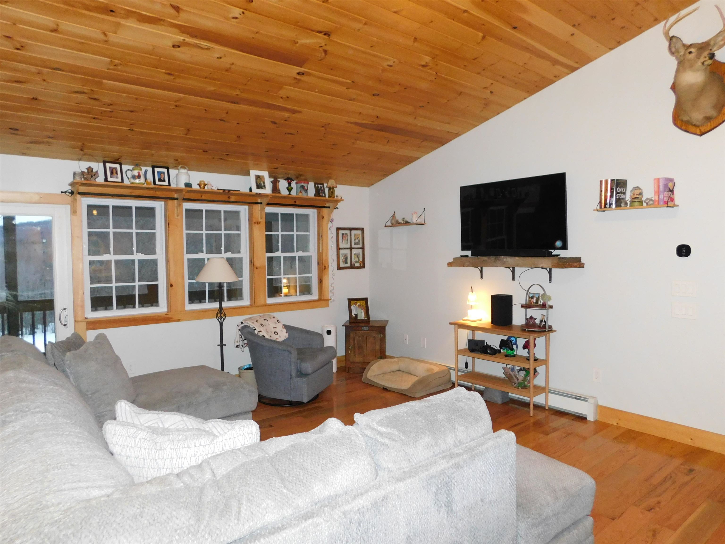 83 Daisy Hollow Road Property Photo