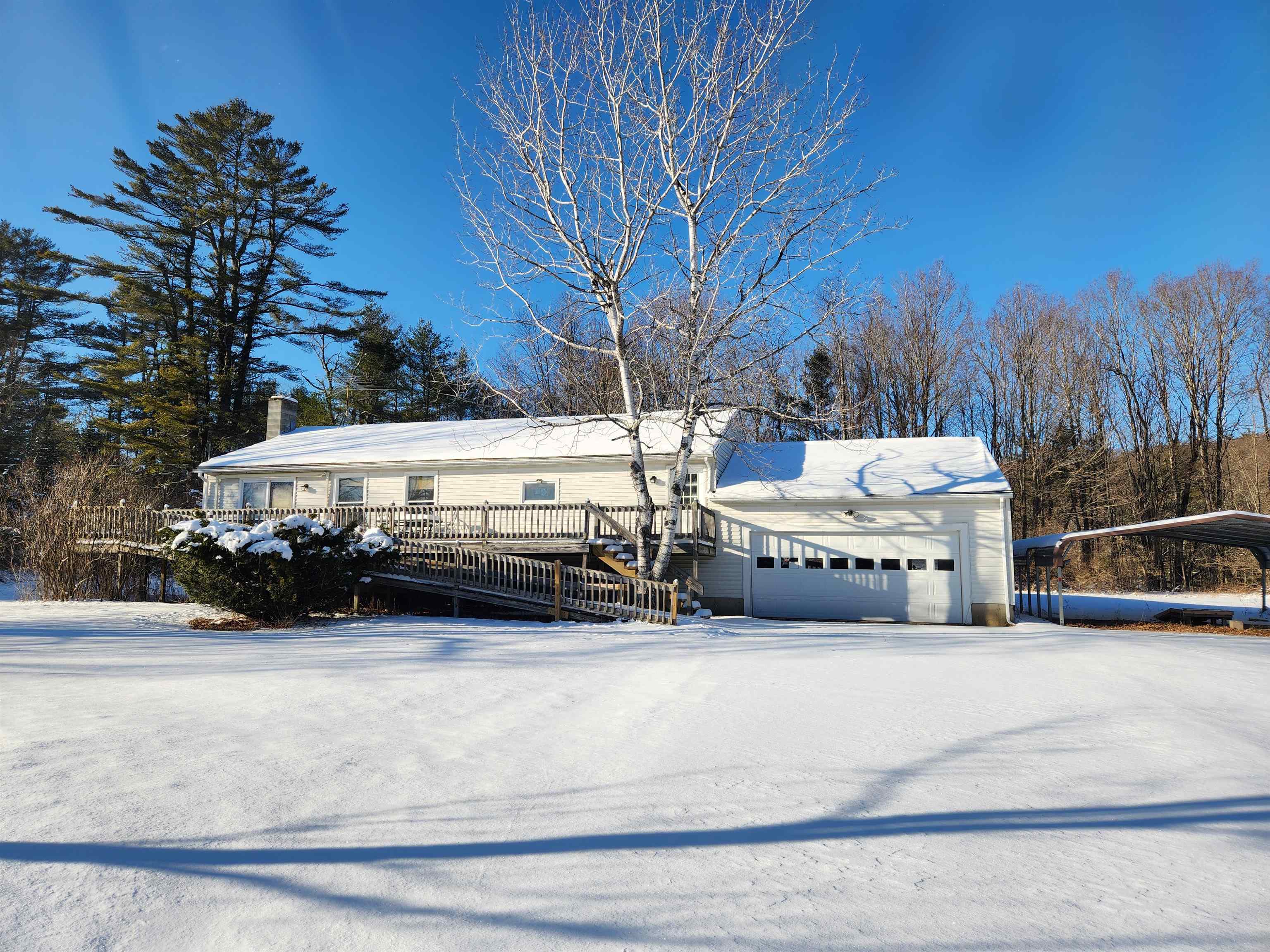 527 Northwest Road Property Photo