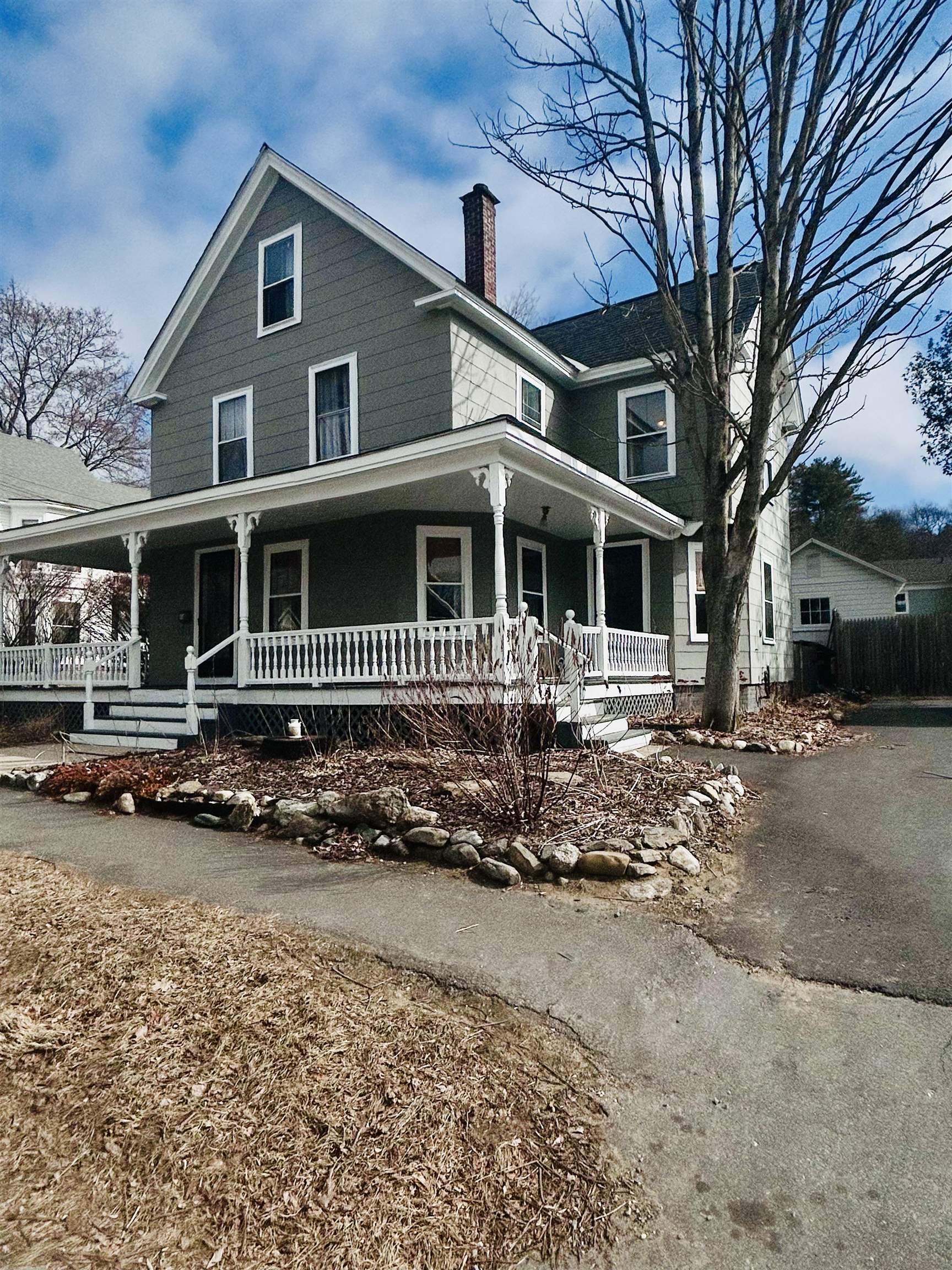 11 Grant Street Property Photo