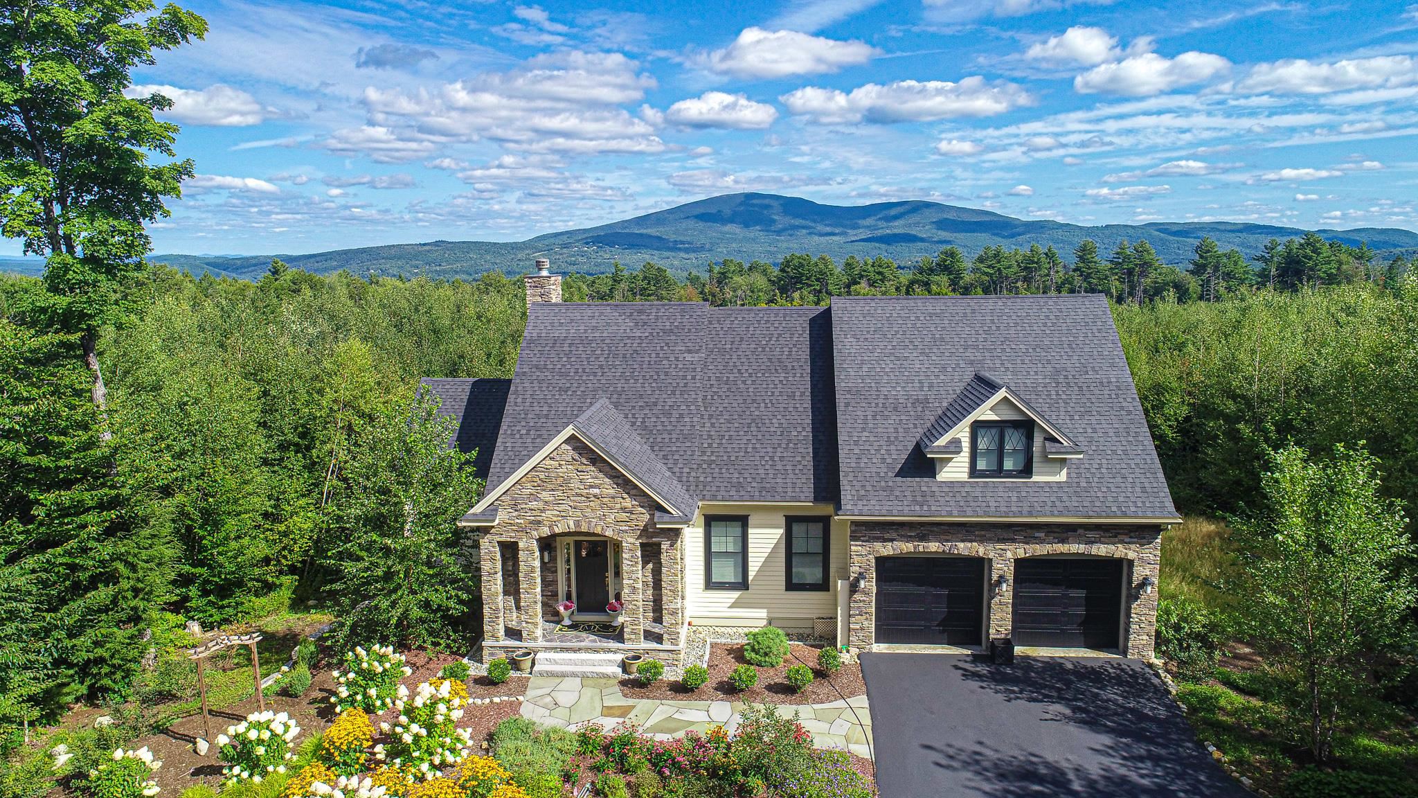 86 Hall Farm Road Property Photo