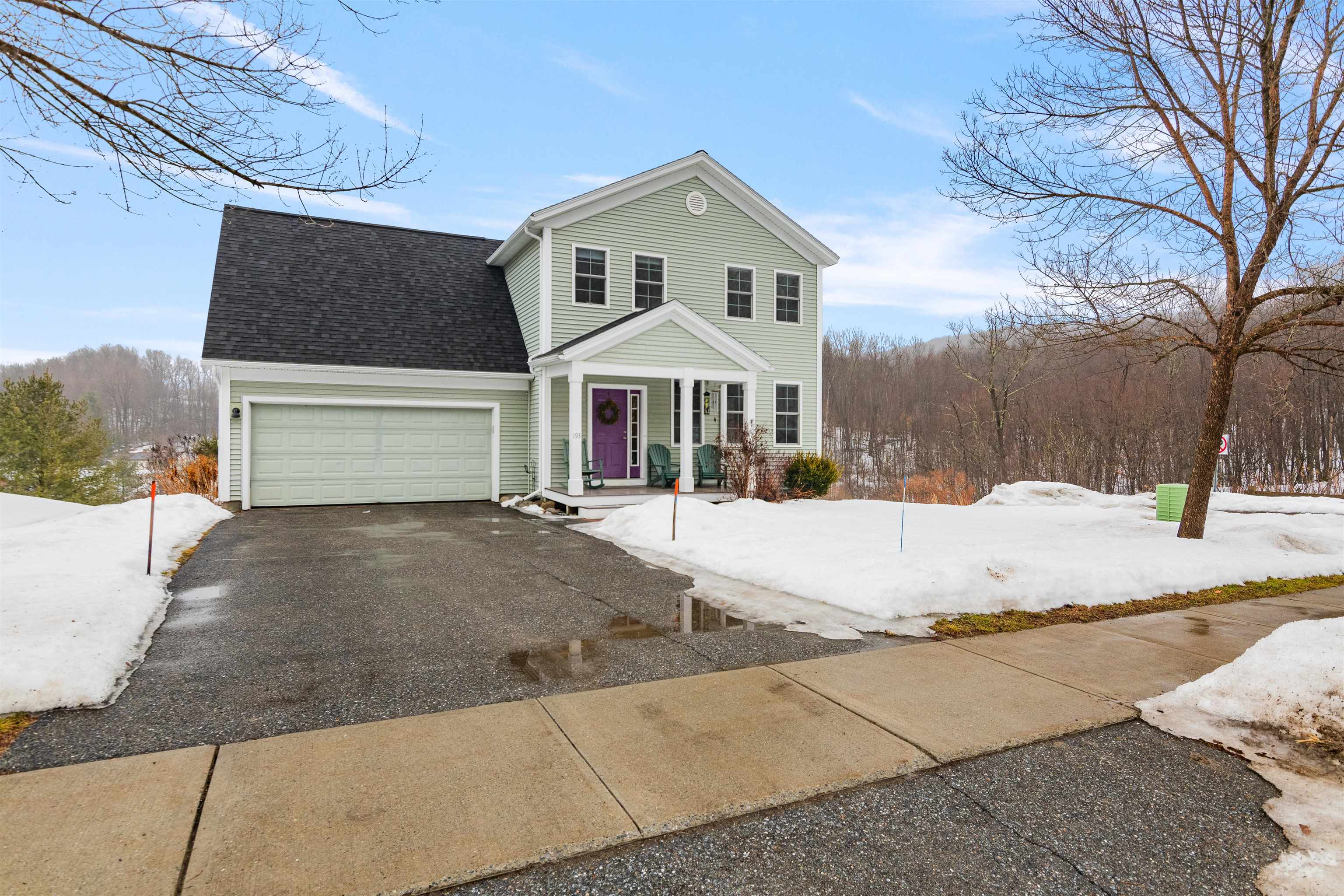 193 Thistle Hill Drive Property Photo