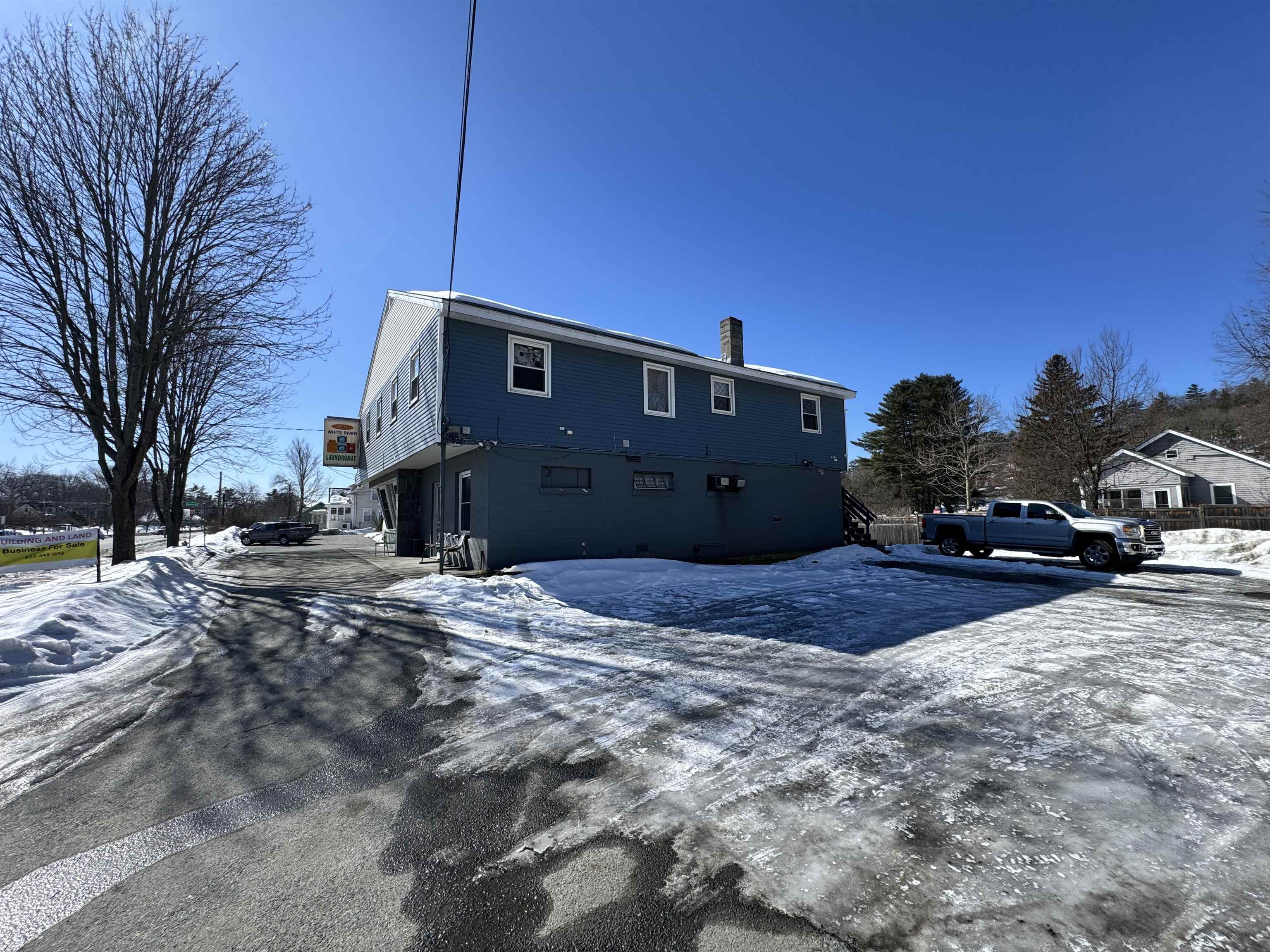 754 Hartford Avenue Property Photo 4
