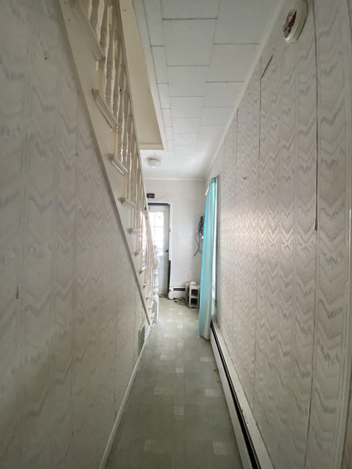 94 Seminary Street Property Photo 2