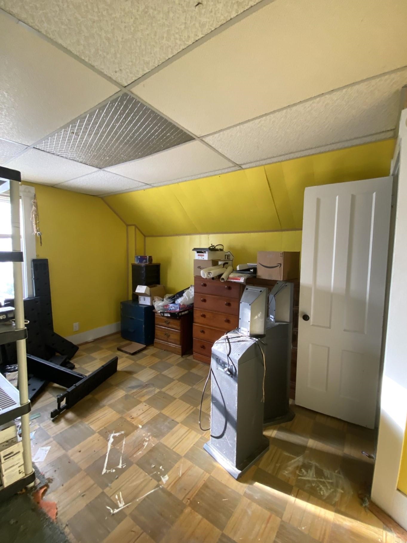 94 Seminary Street Property Photo 15