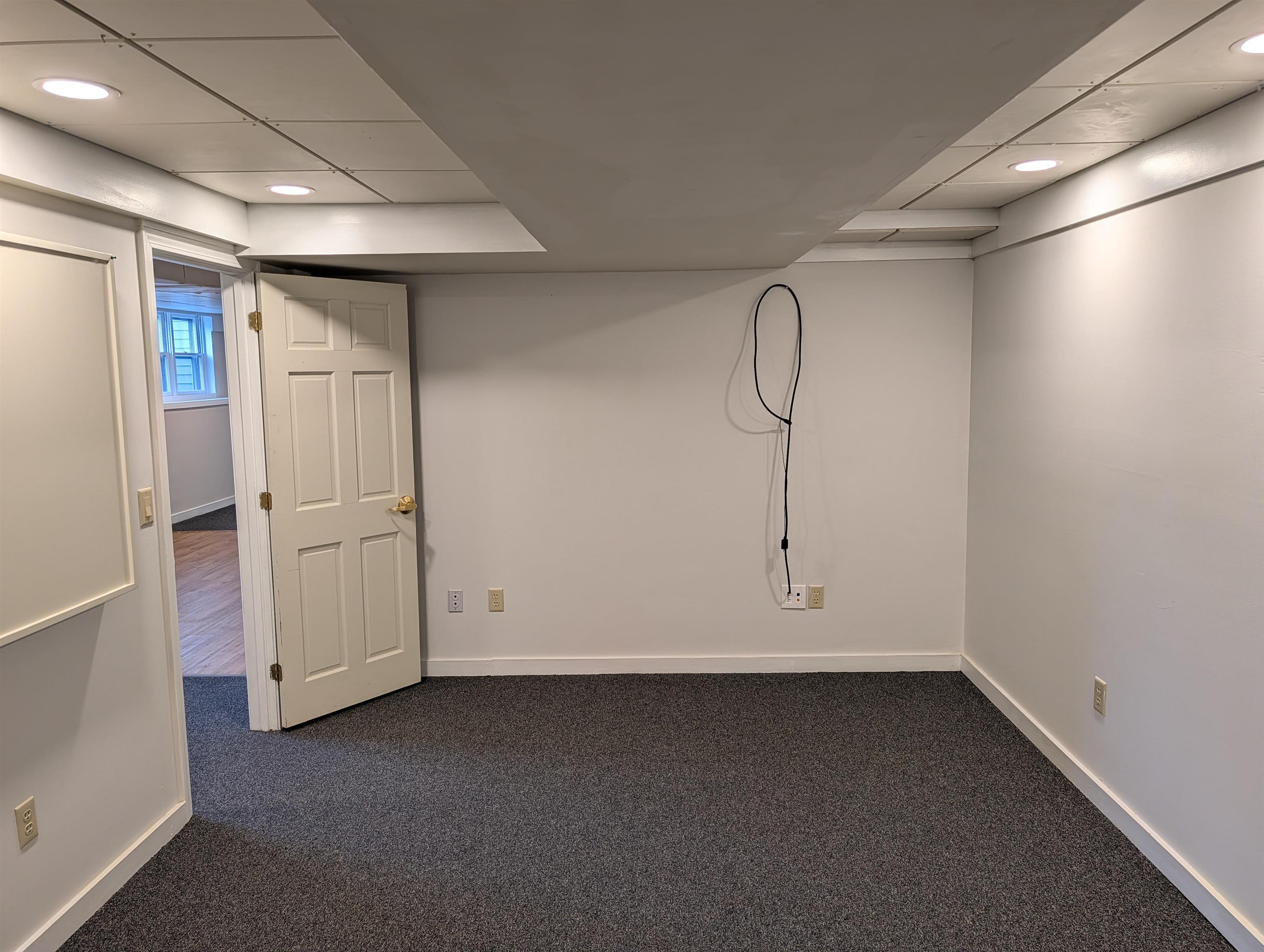 81 Portsmouth Avenue Property Photo 6