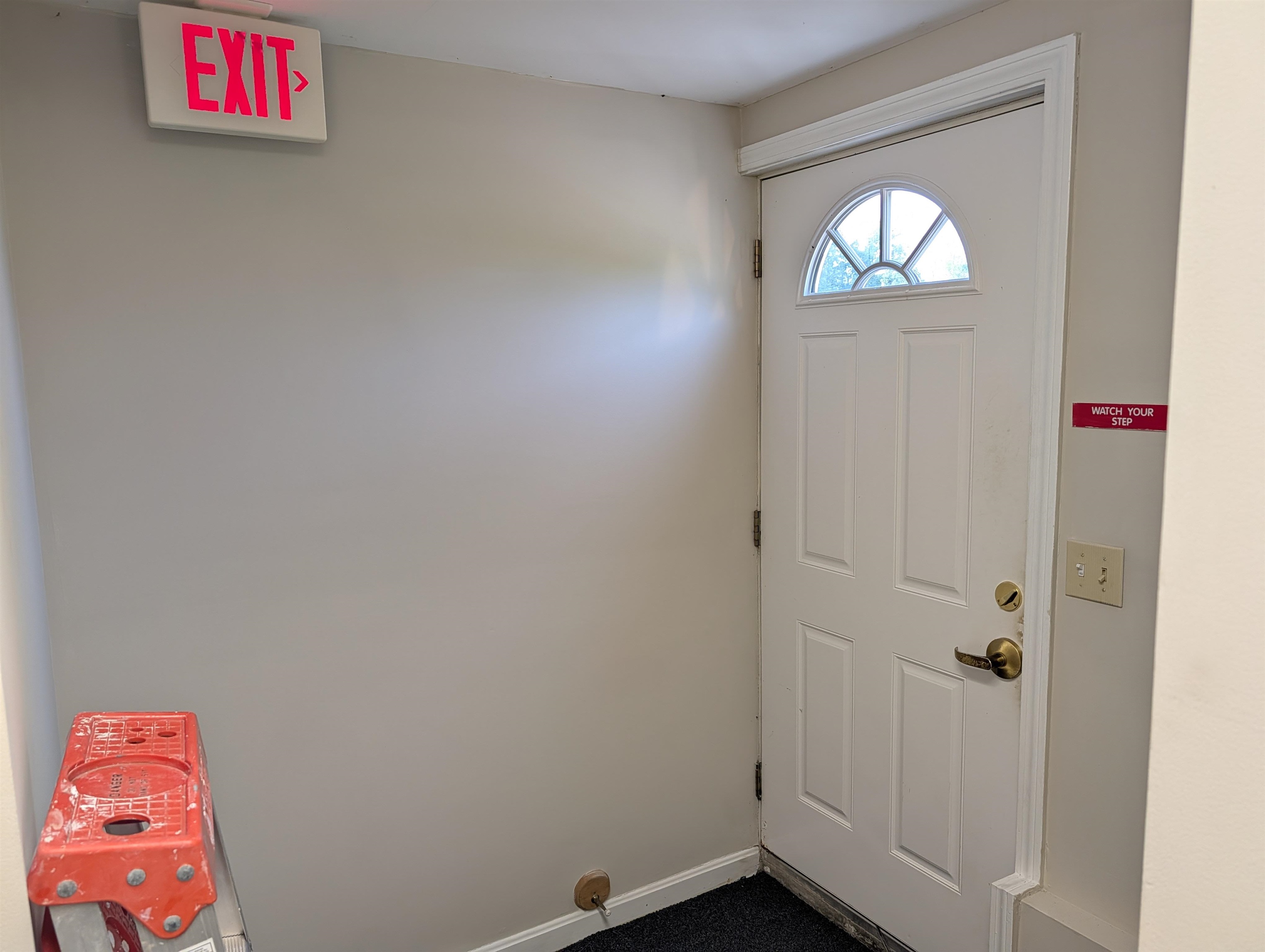 81 Portsmouth Avenue Property Photo 8