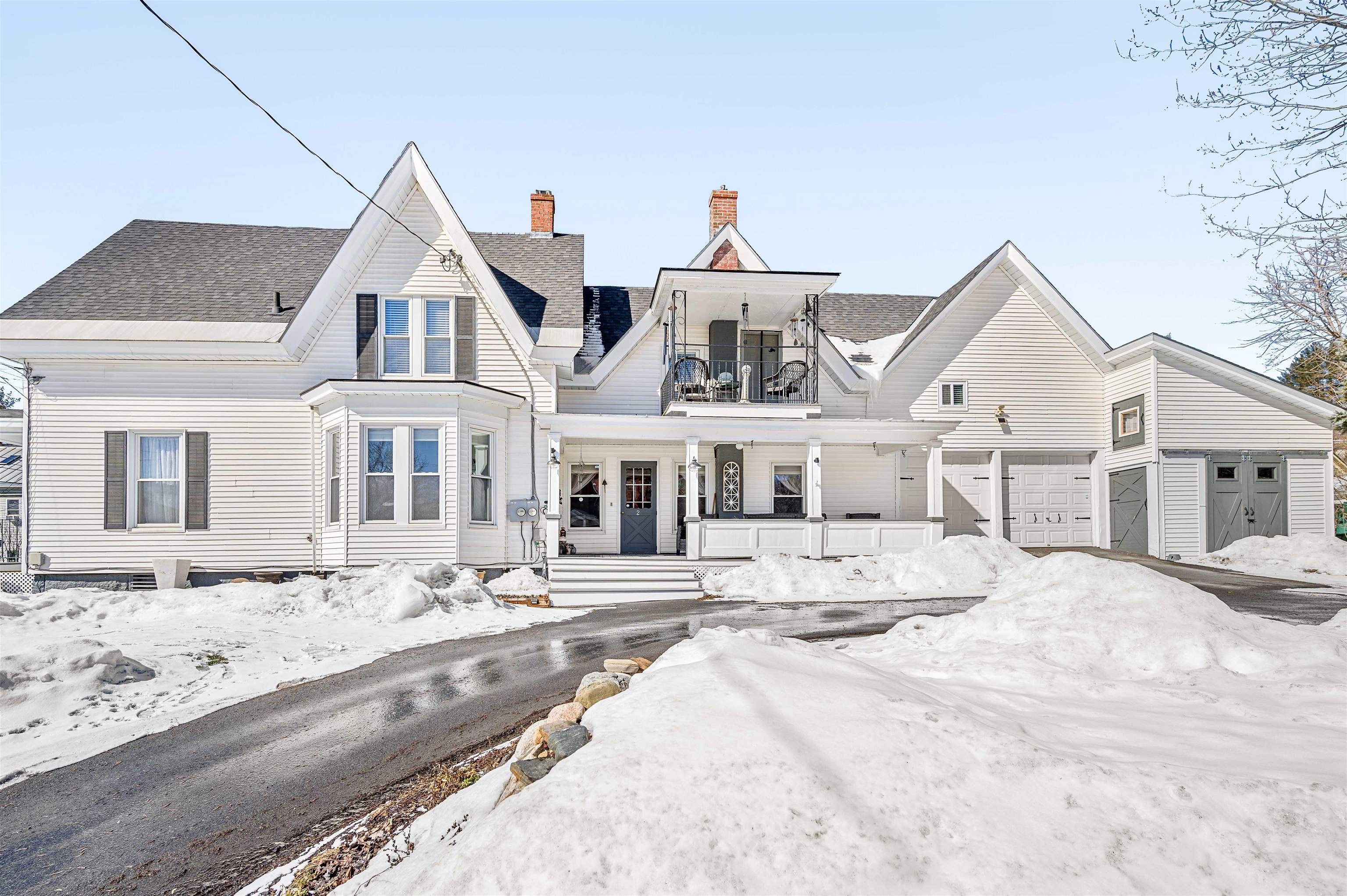 129 Seminary Street Property Photo