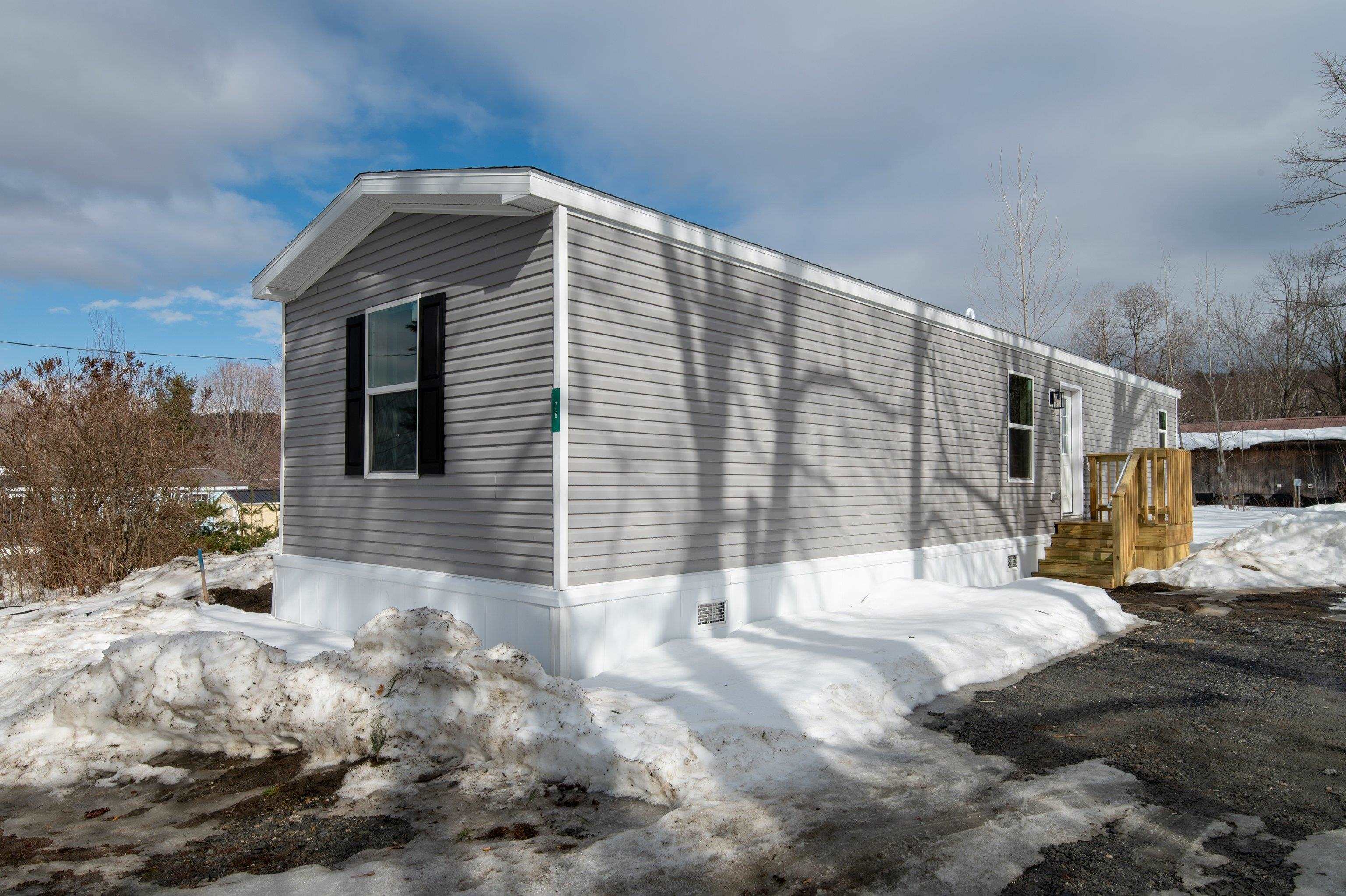 76 Oak Lane Property Photo