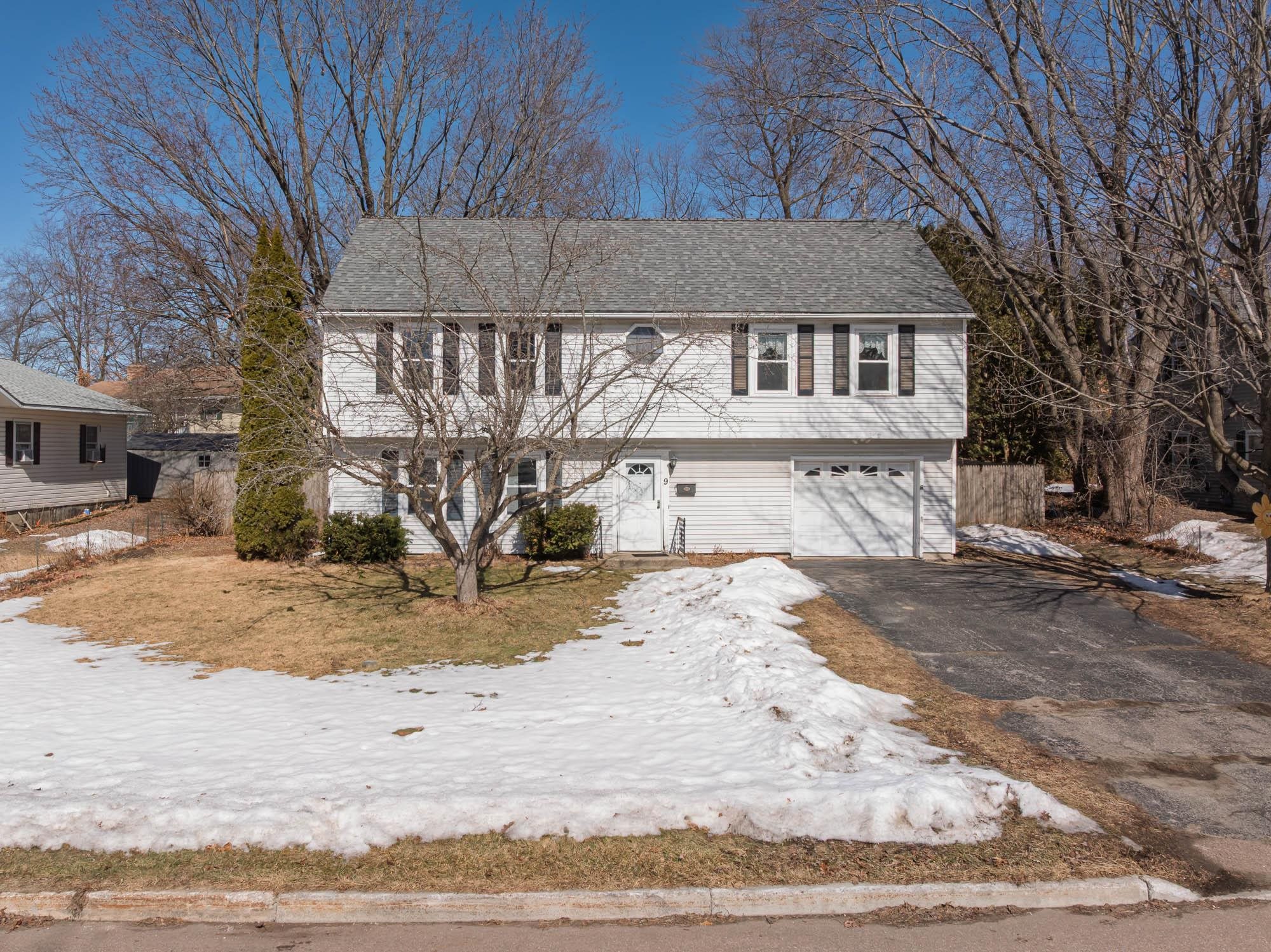 9 Gamelin Court Property Photo