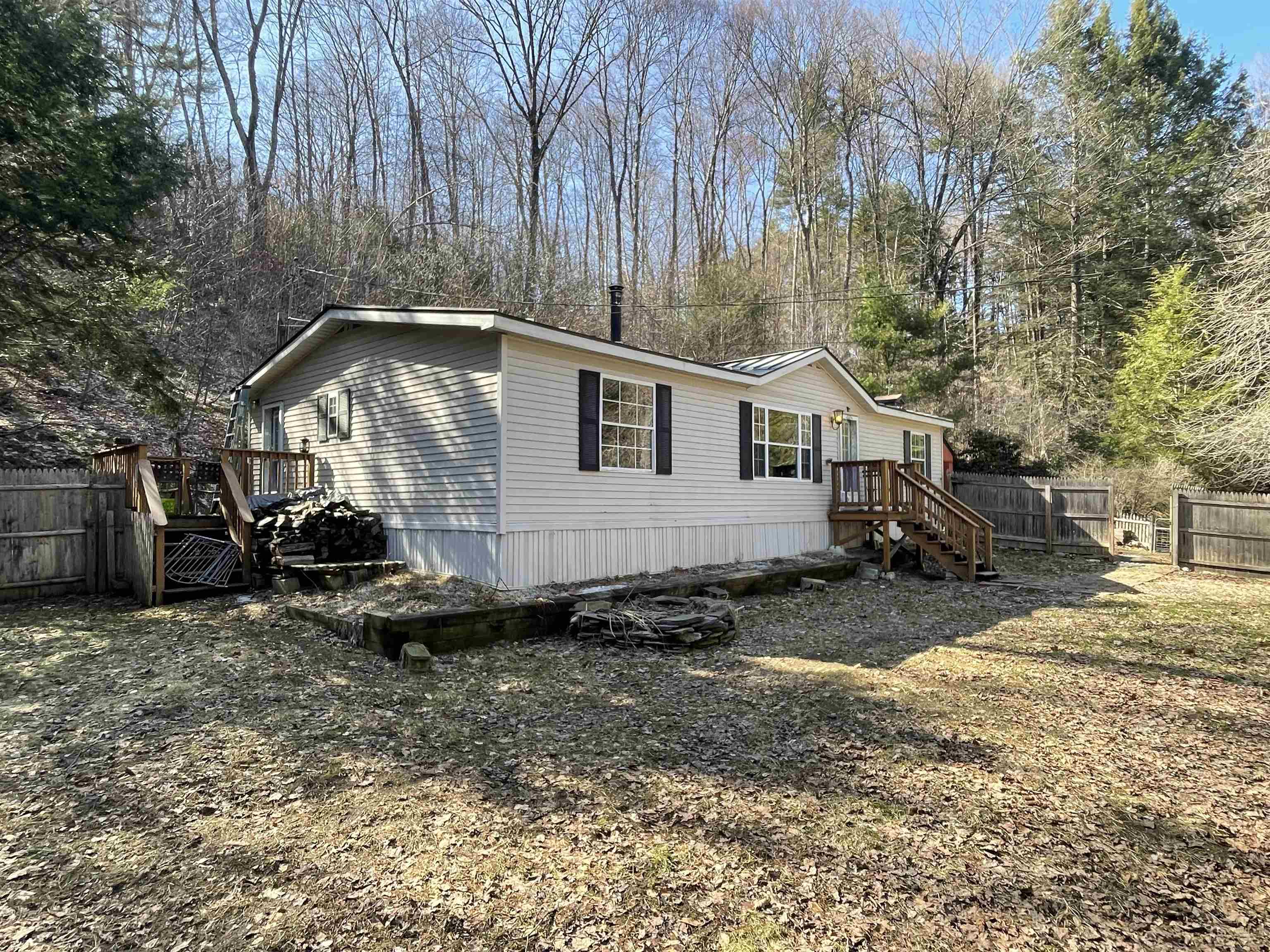 745 Piggery Road Property Photo