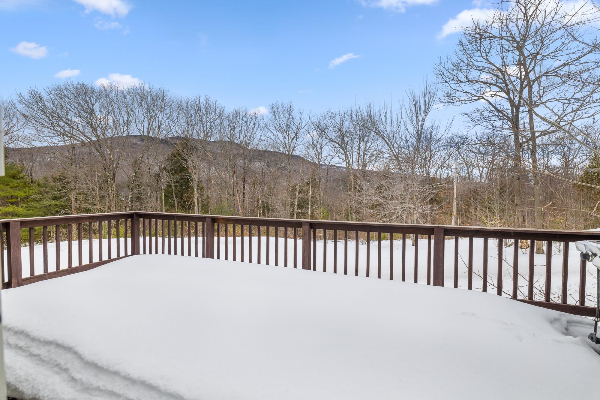 Newbury Real Estate Listings Main Image