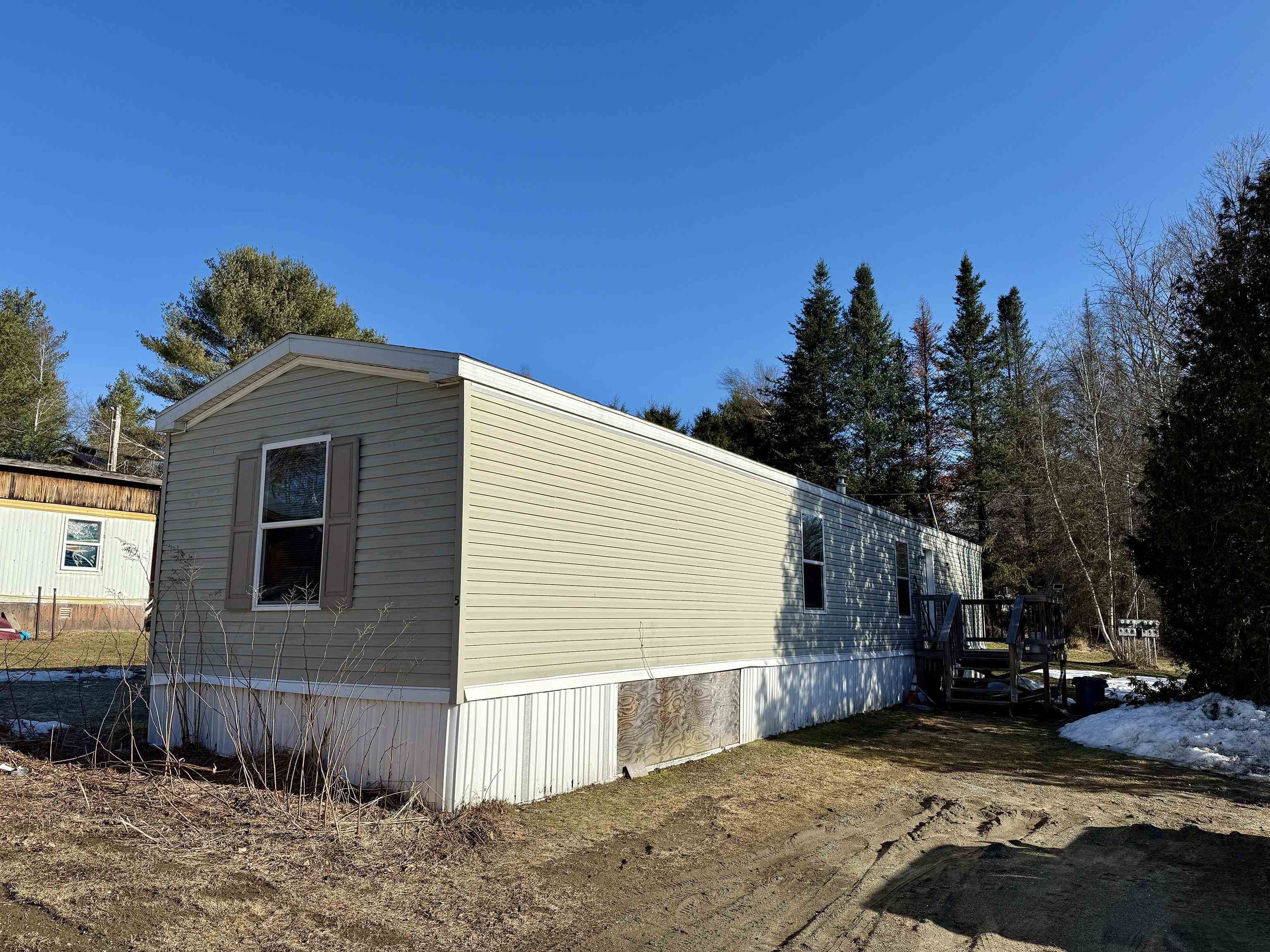 5 Second Street Property Photo