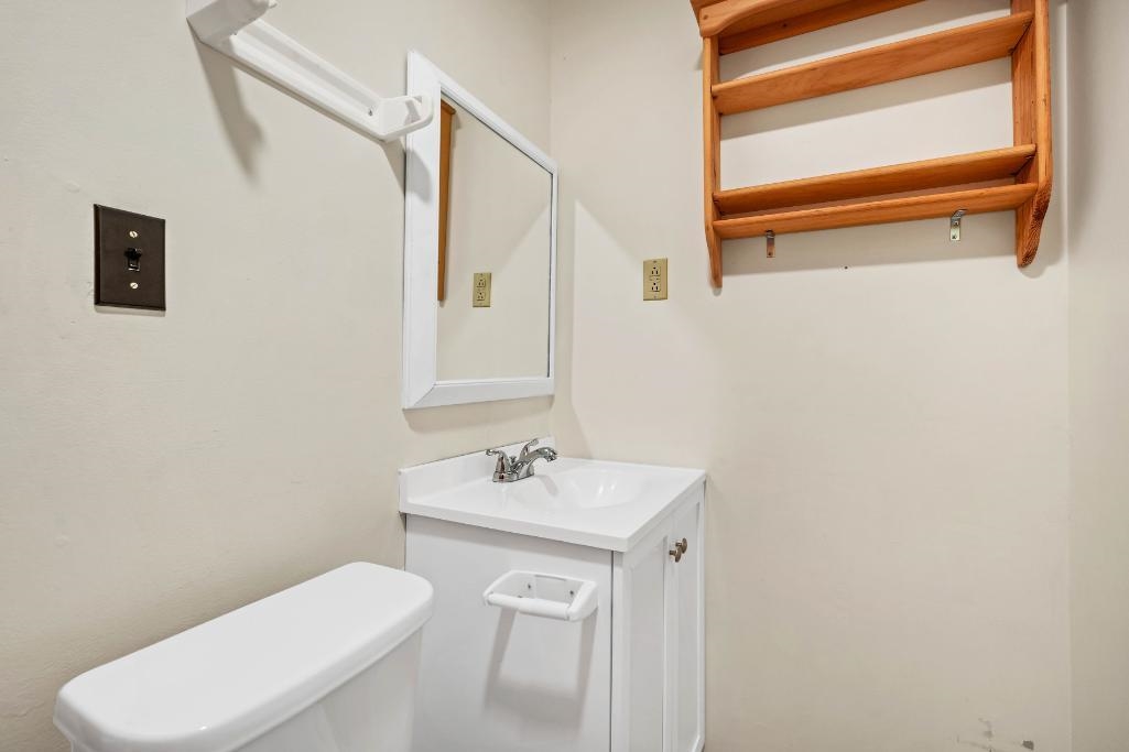 60 Whittier Highway Ll Property Photo 21