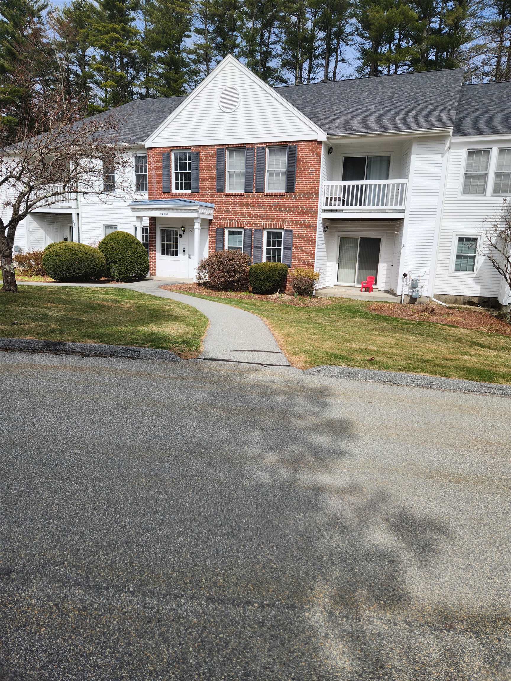 29f Windsor Court Property Photo