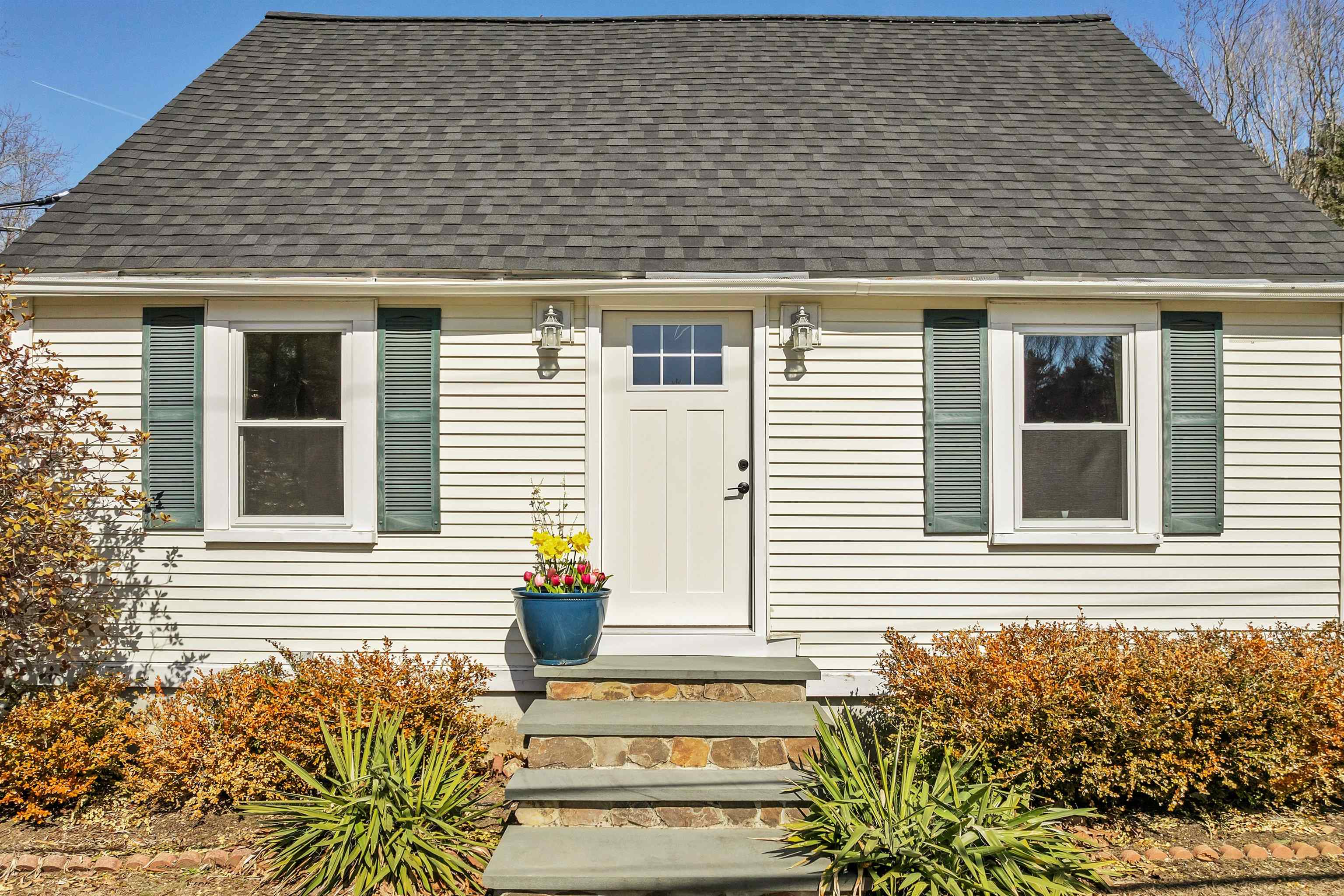 408 Ocean Road Property Photo