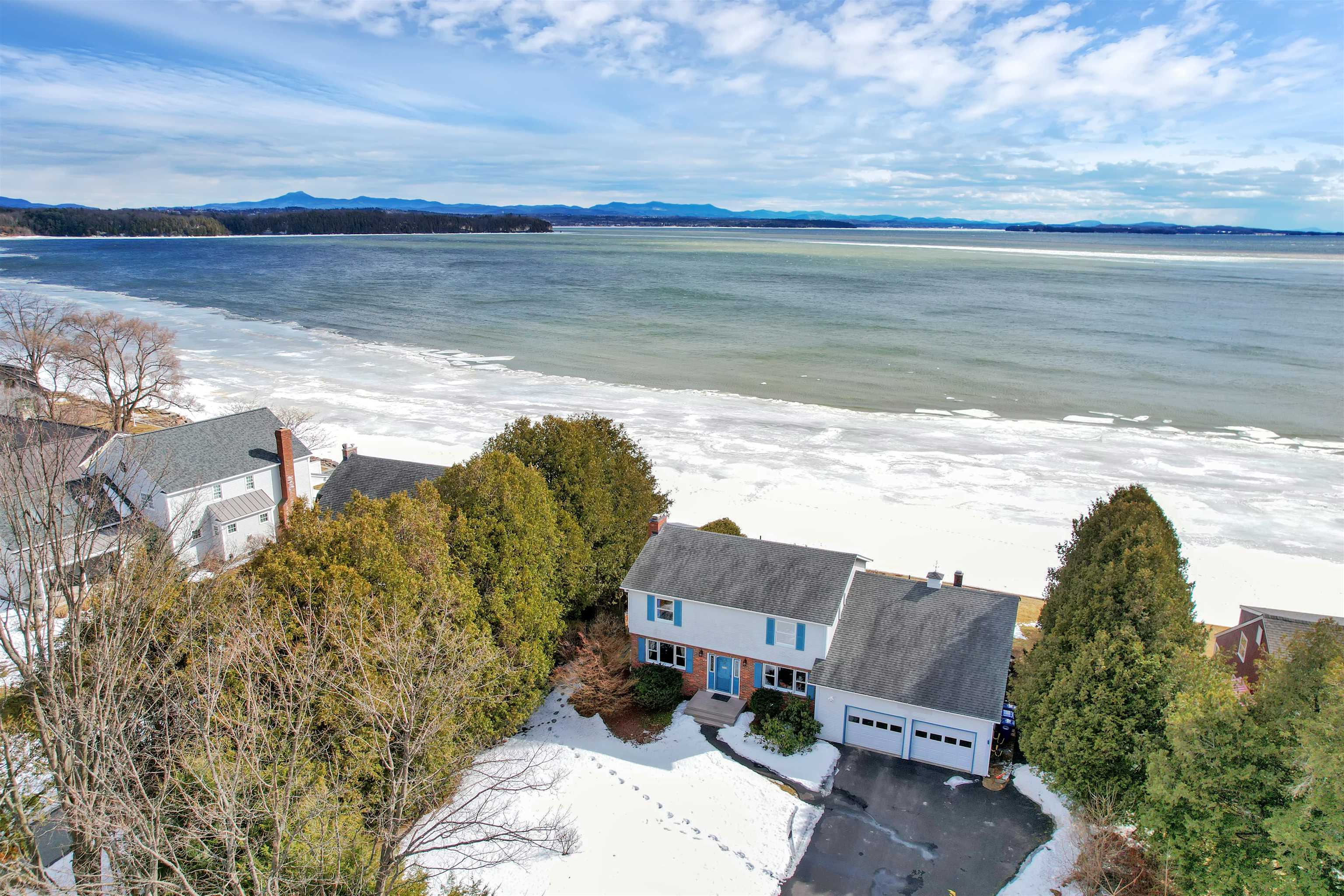 283 Appletree Point Property Photo