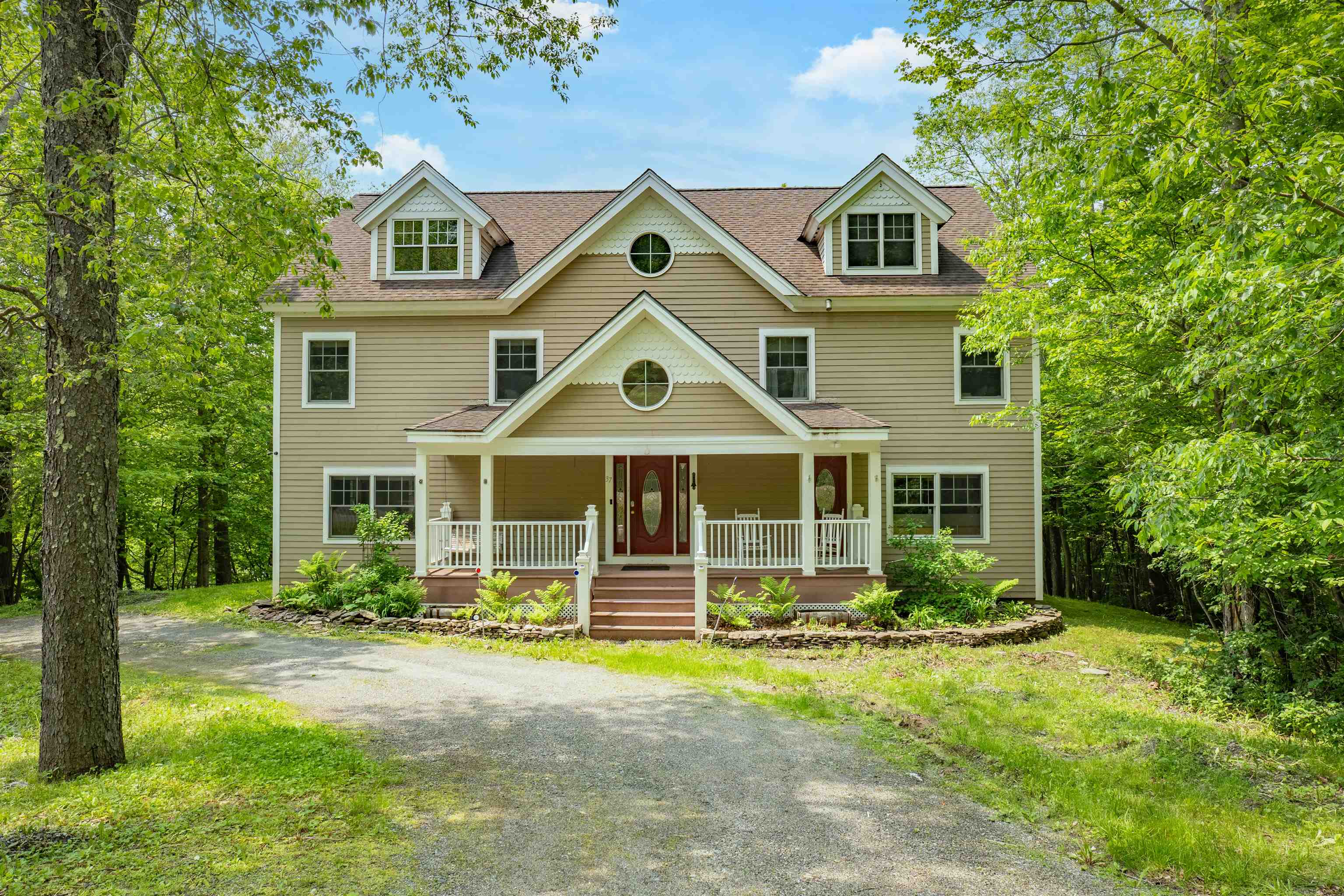 37 Spring Hill Road Property Photo 1