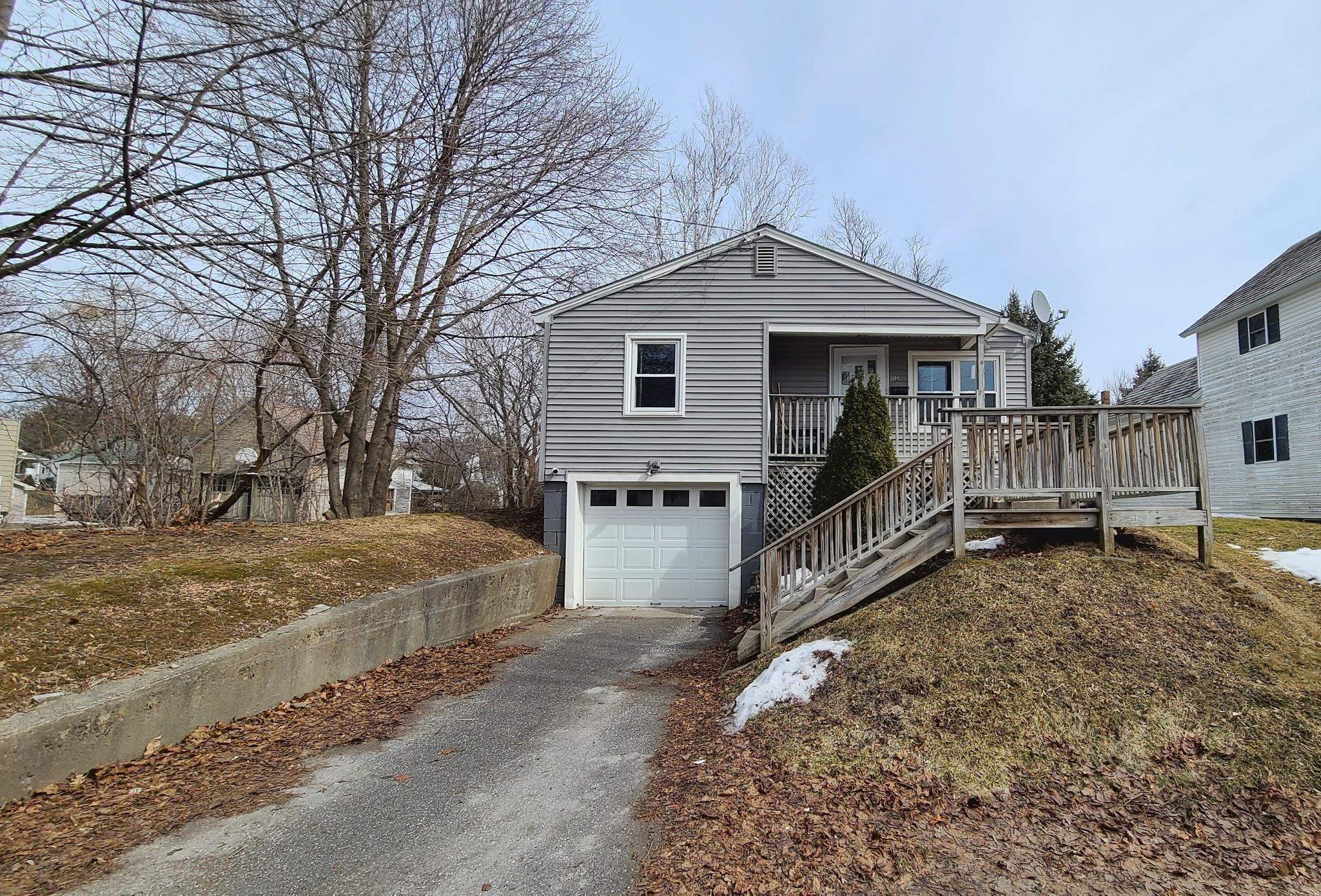 112 Baxter Street Property Photo