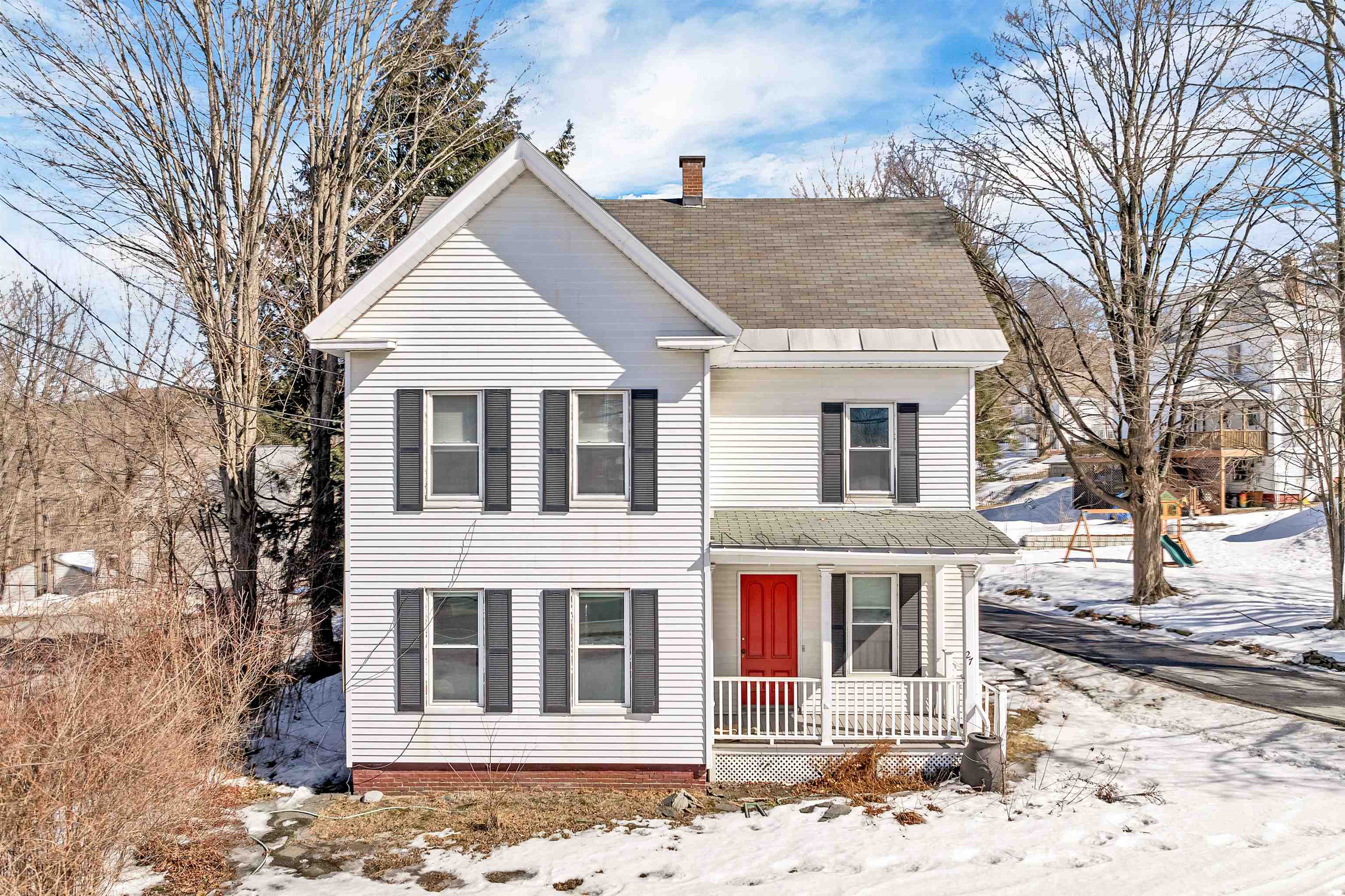 27 Seminary Hill Road Property Photo