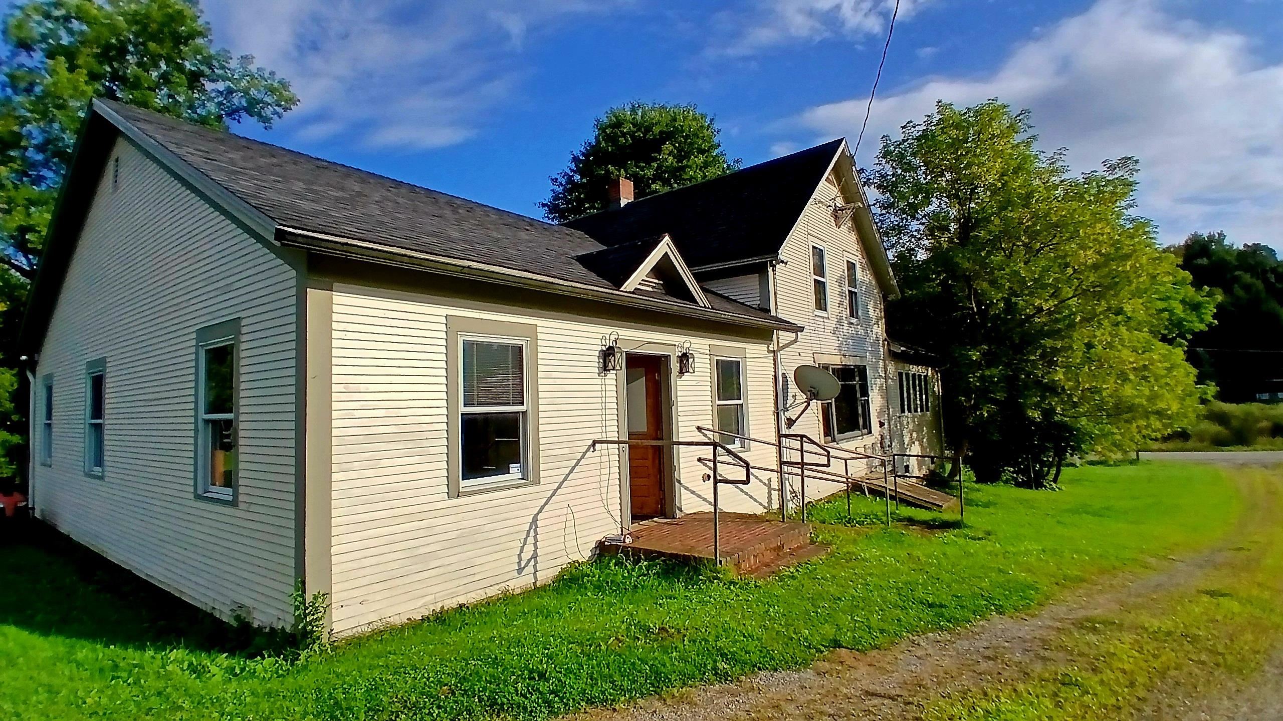 852 Pollander Road
