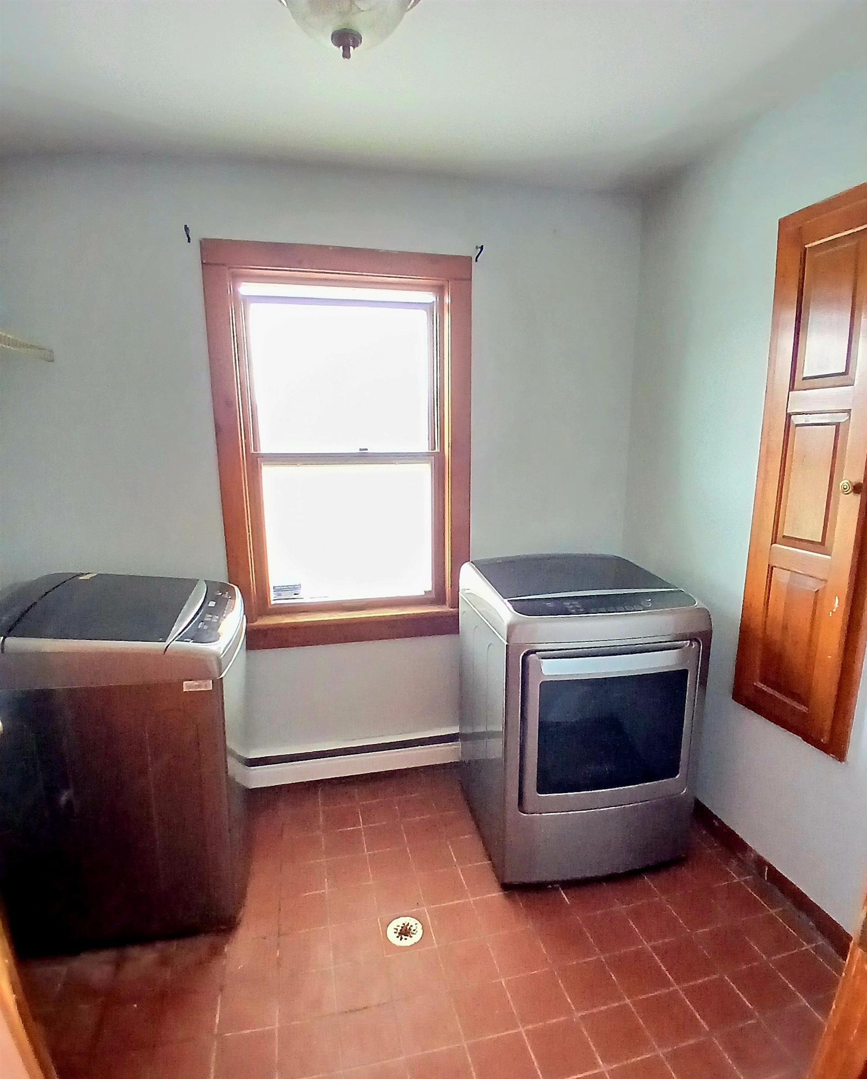 852 Pollander Road Property Photo 6