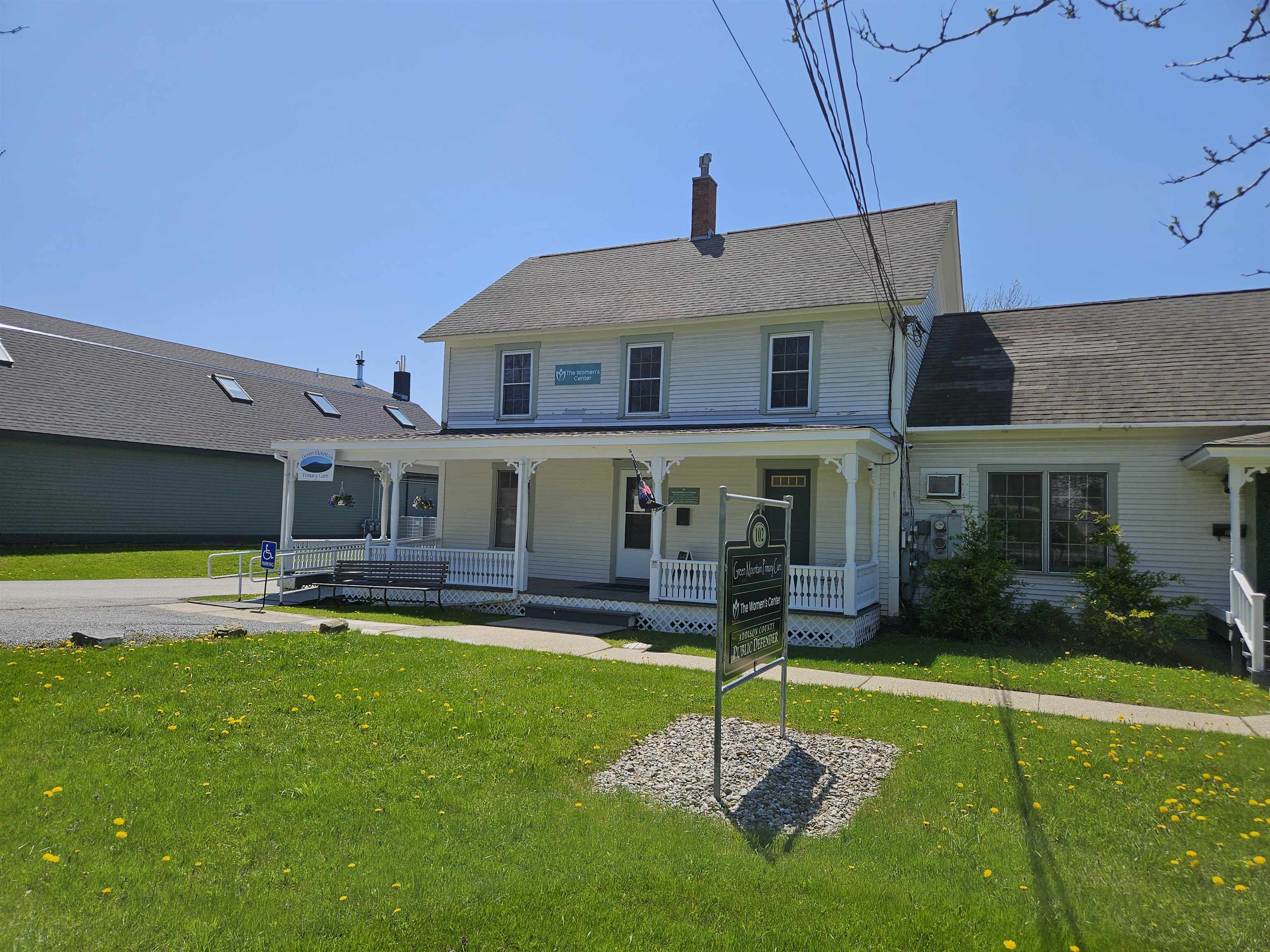 102 B Court Street Property Photo 4