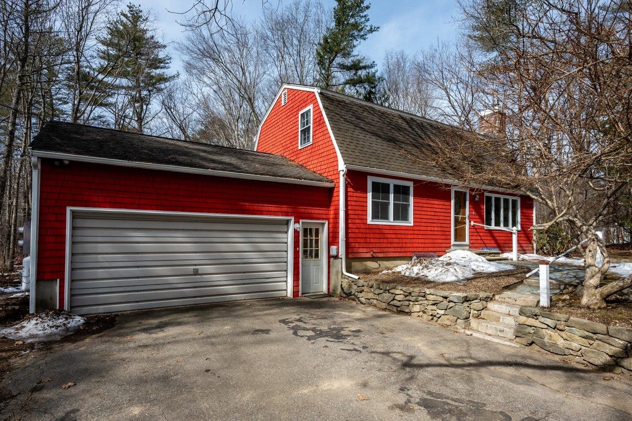8 Woodridge Road Property Photo