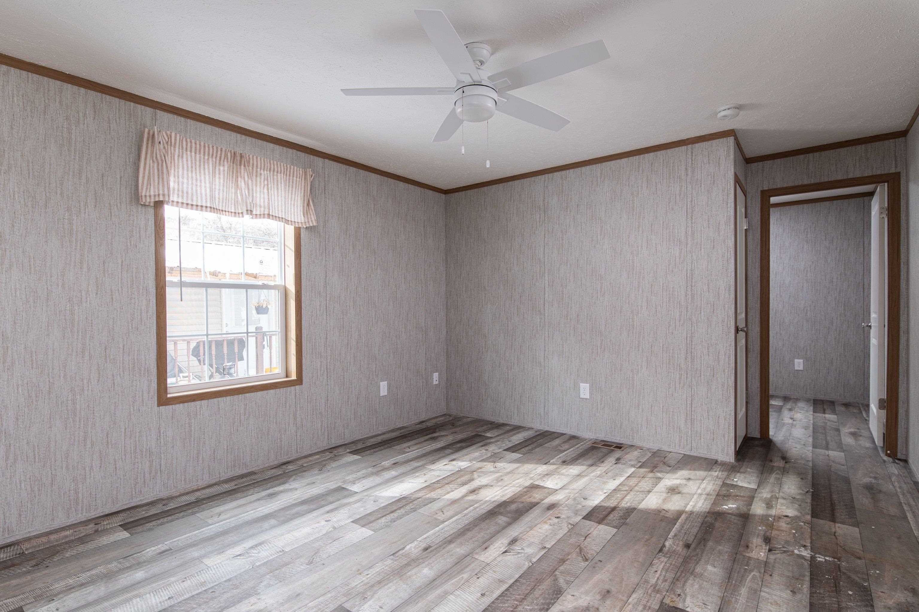 139 Oak Street Property Photo 18
